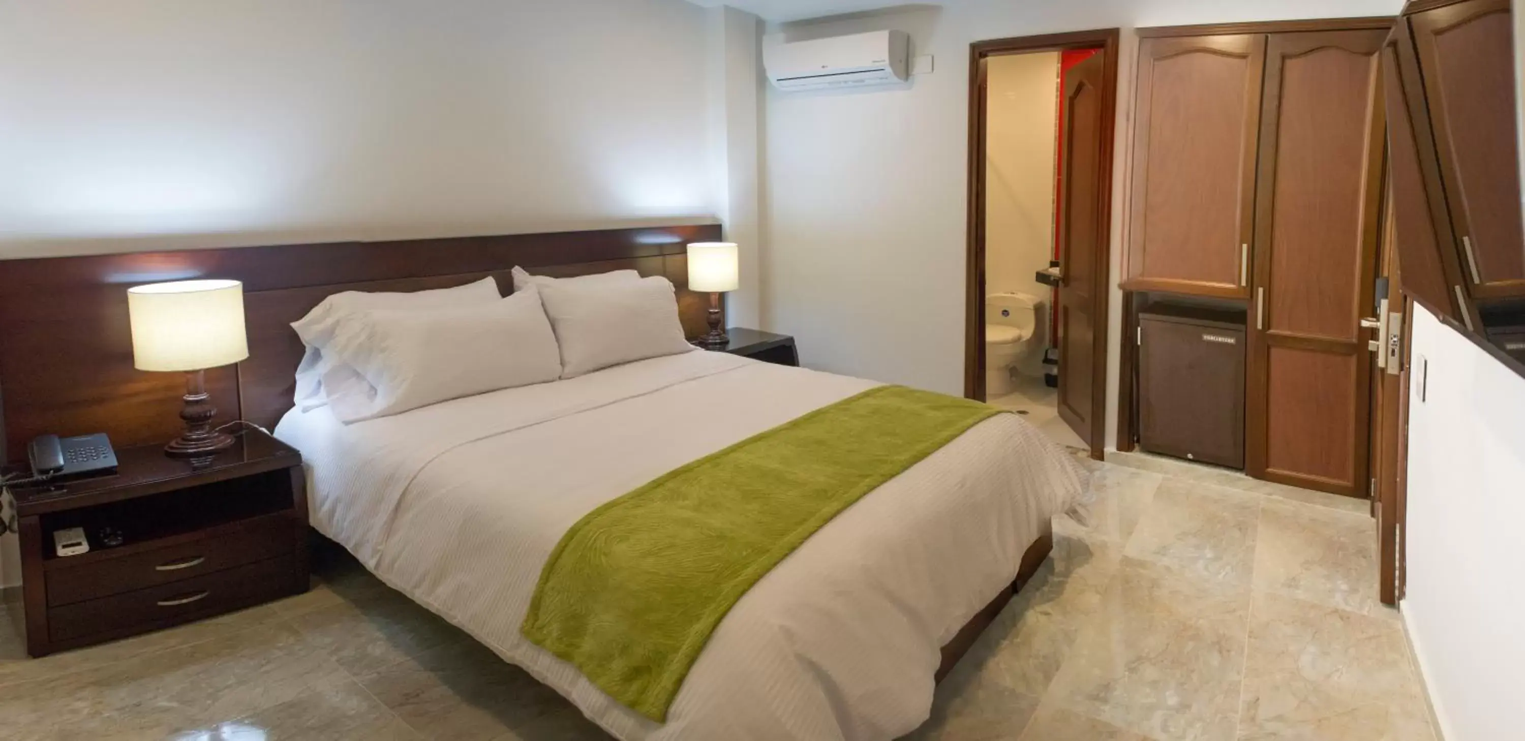 Deluxe Double Room in Hotel Palonegro Deluxe Double Room in Hotel Palonegro