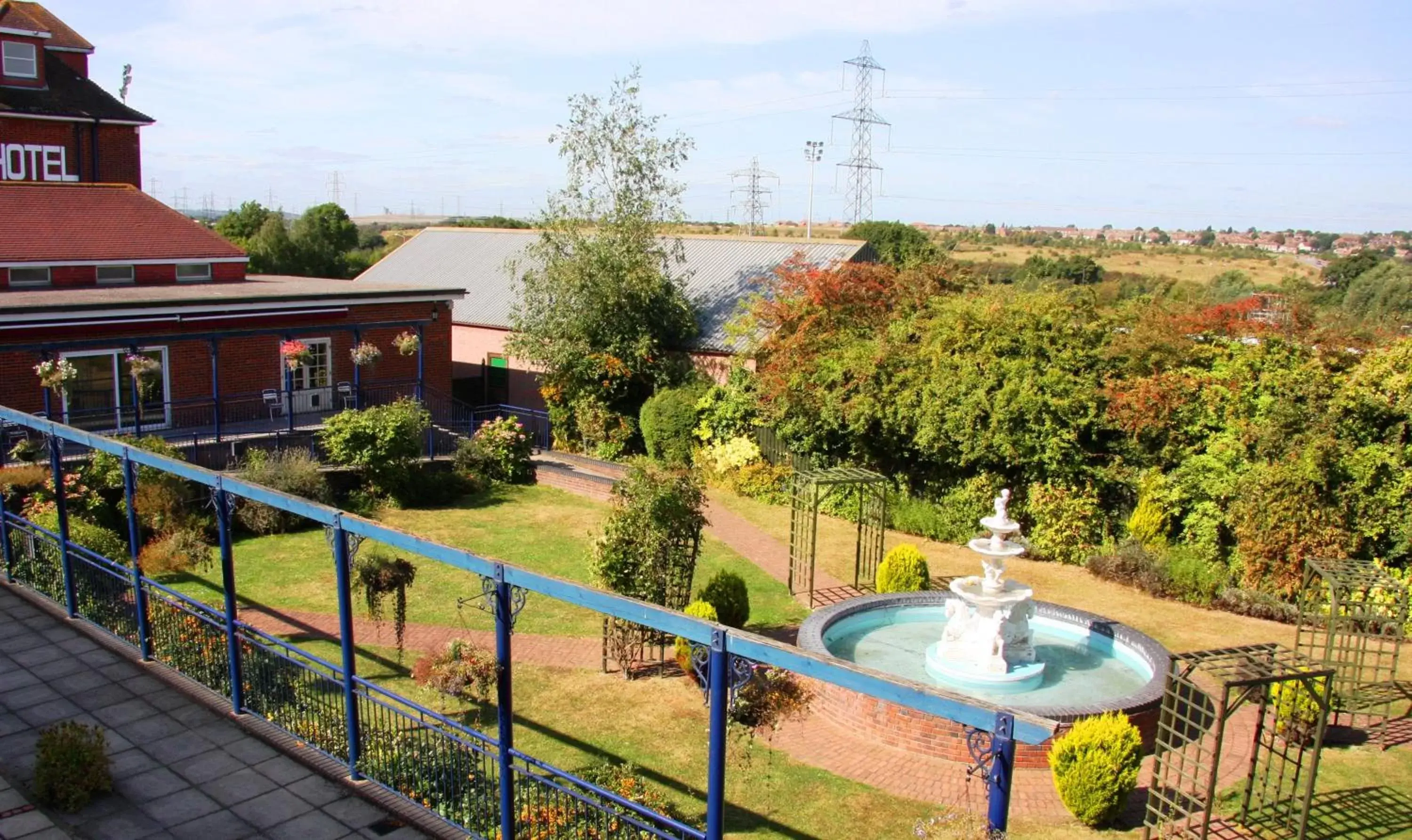 Area and facilities, Pool View in Best Western Thurrock Hotel