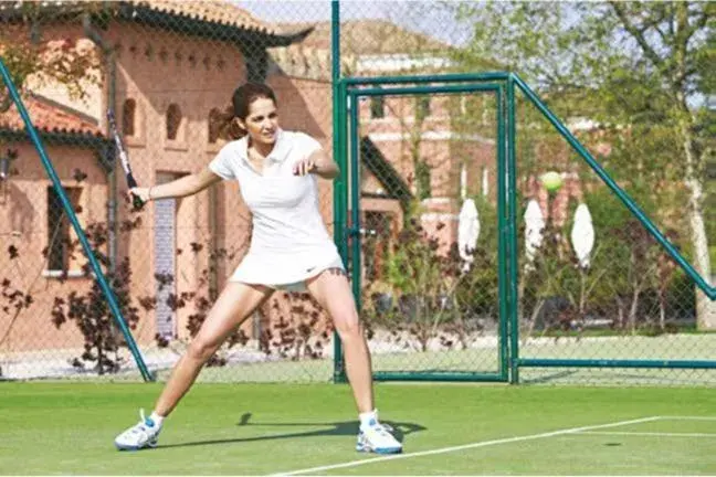 Tennis court, Other Activities in San Clemente Palace Kempinski