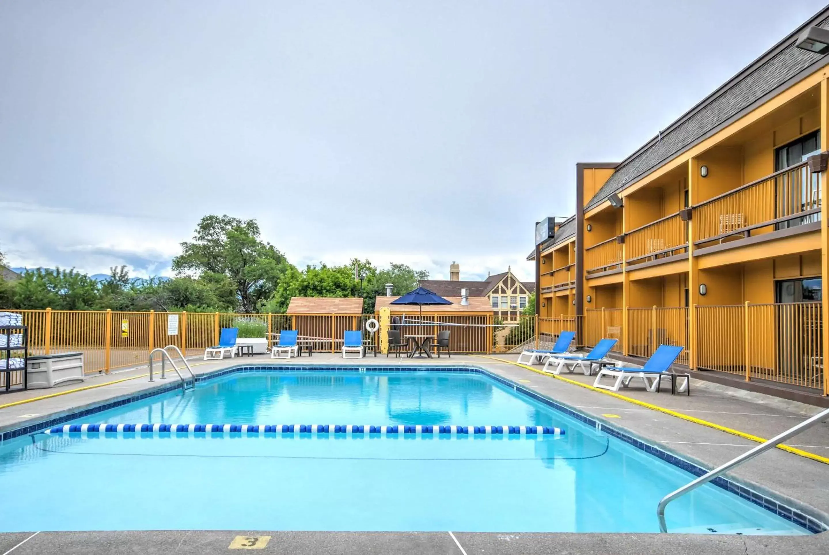 On site, Swimming Pool in Quality Inn Big Sky