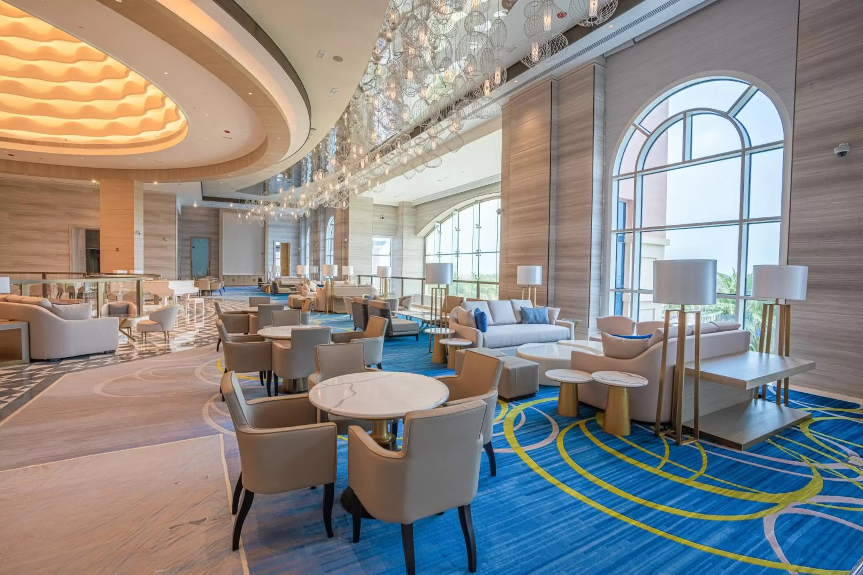 Lounge or bar, Restaurant/Places to Eat in Rixos Marina Abu Dhabi