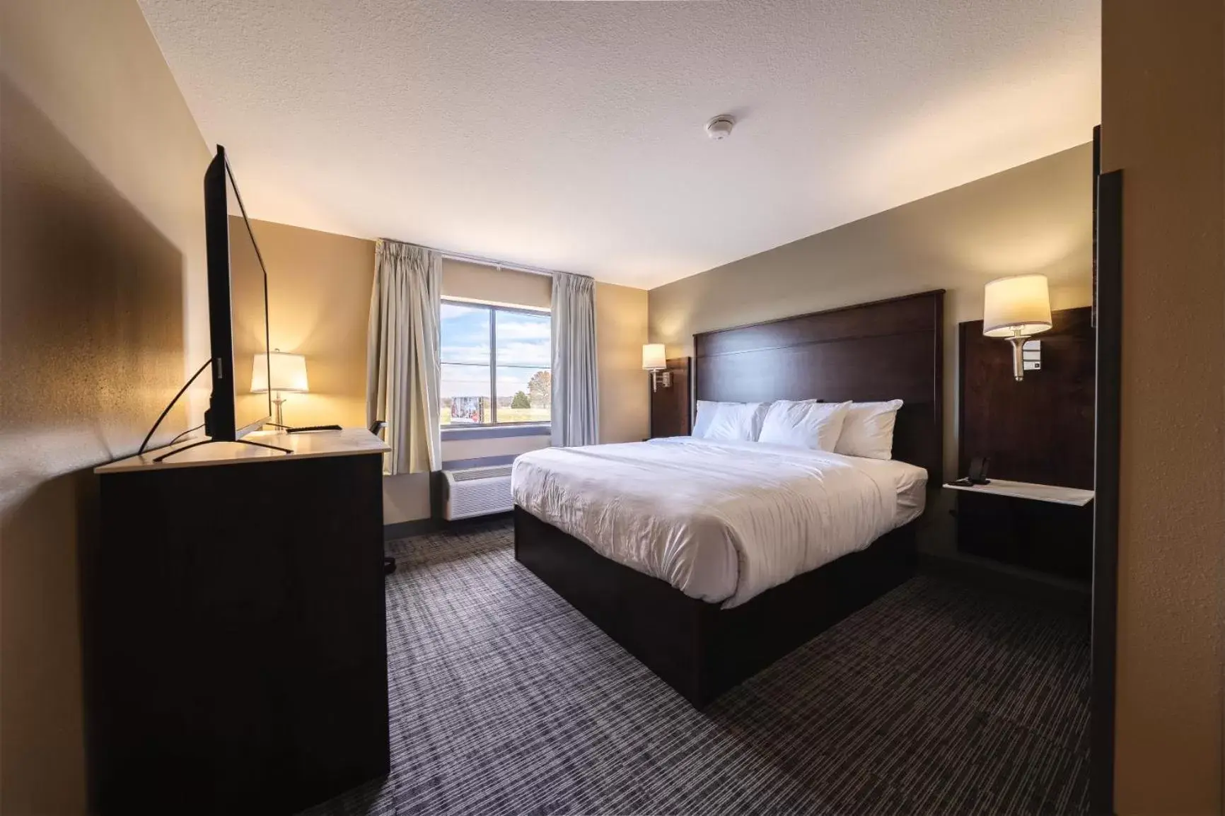 King Room - Disability Access in Cobblestone Inn & Suites - Trenton King Room - Disability Access in Cobblestone Inn & Suites - Trenton