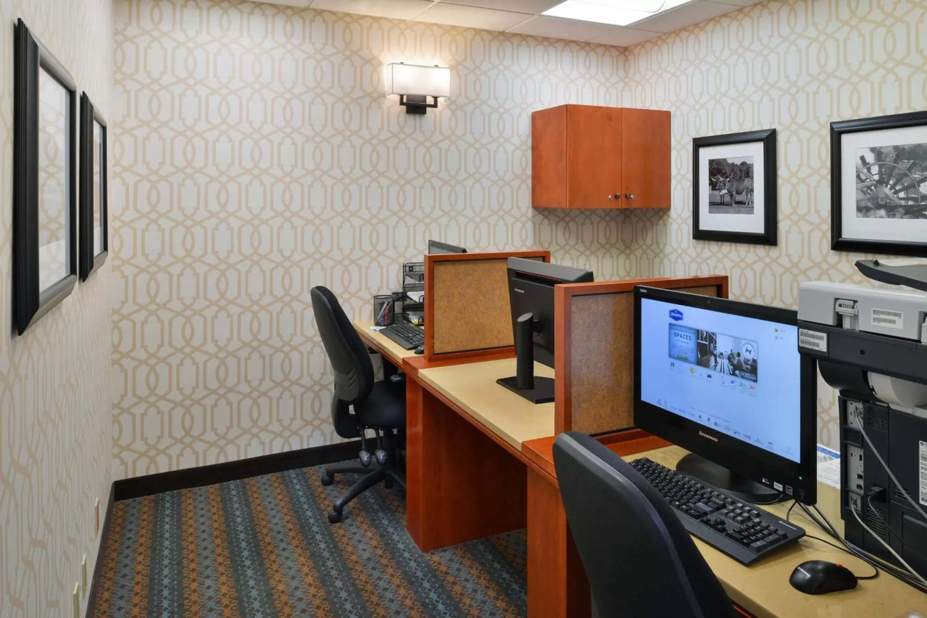 Business facilities, Business Area/Conference Room in Hampton Inn & Suites by Hilton Calgary University NW