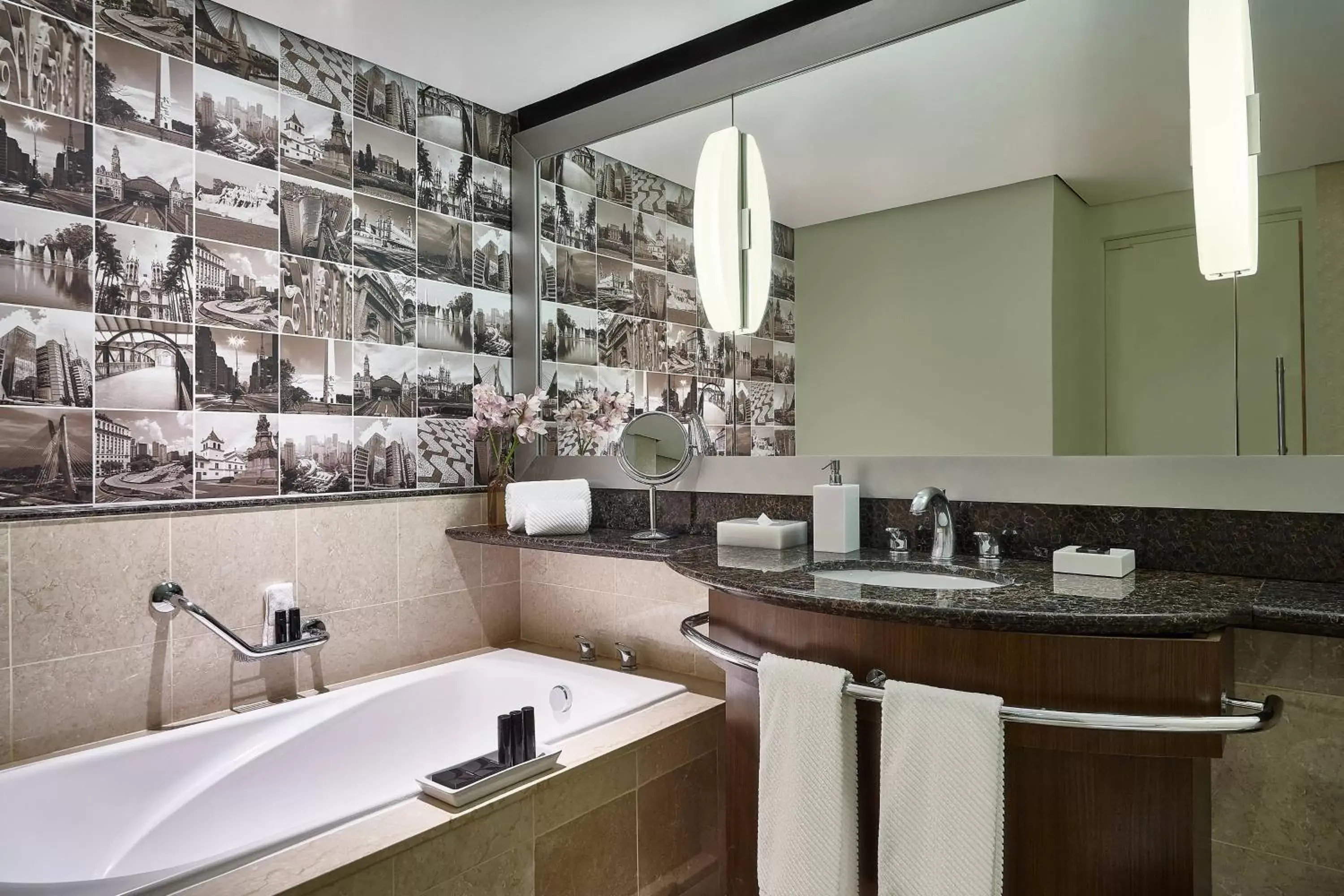 Bathroom in Renaissance São Paulo Hotel