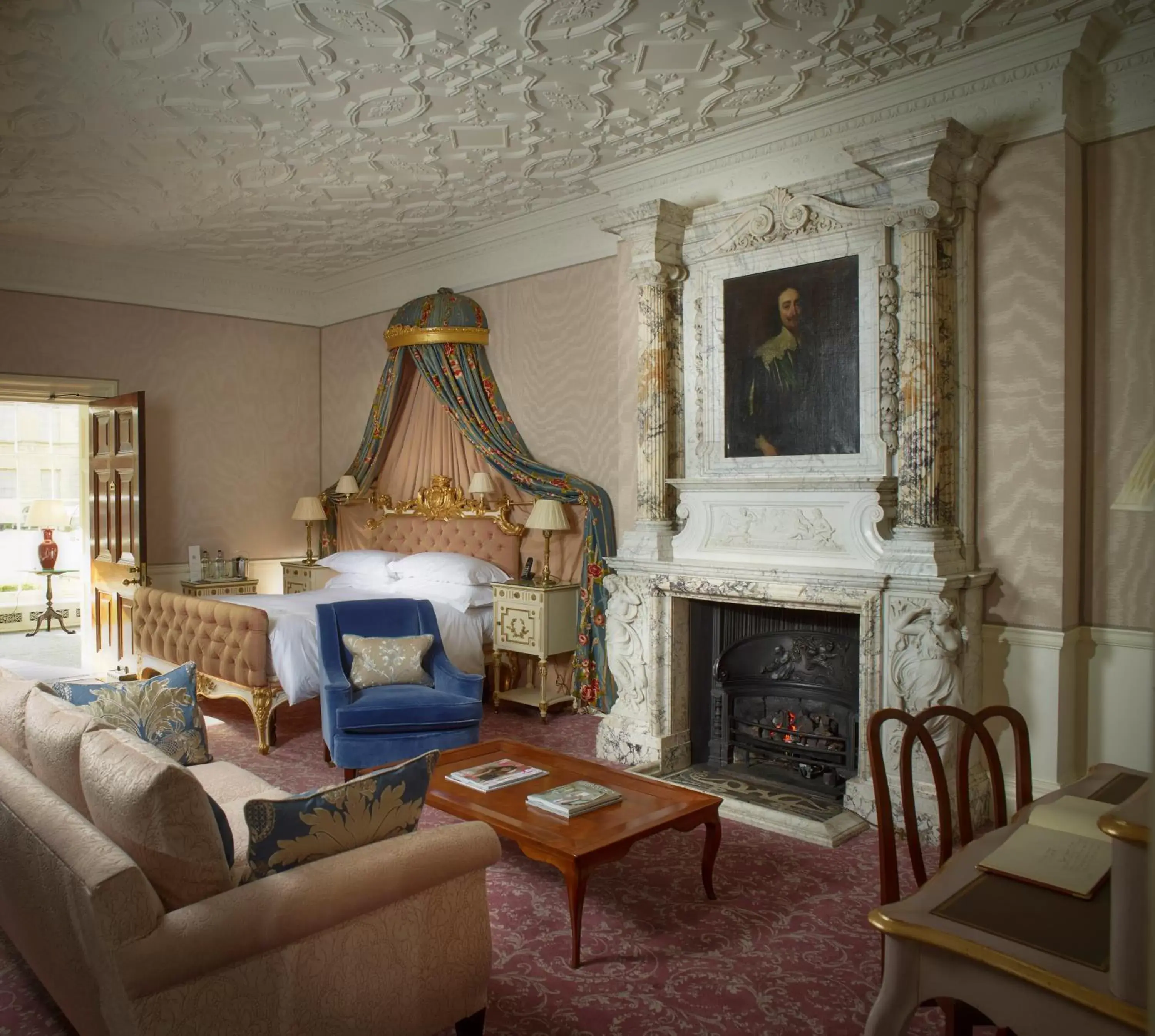 Day, Seating Area in Cliveden House - an Iconic Luxury Hotel