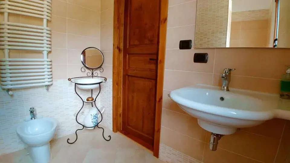 Bathroom in Casale del Sole