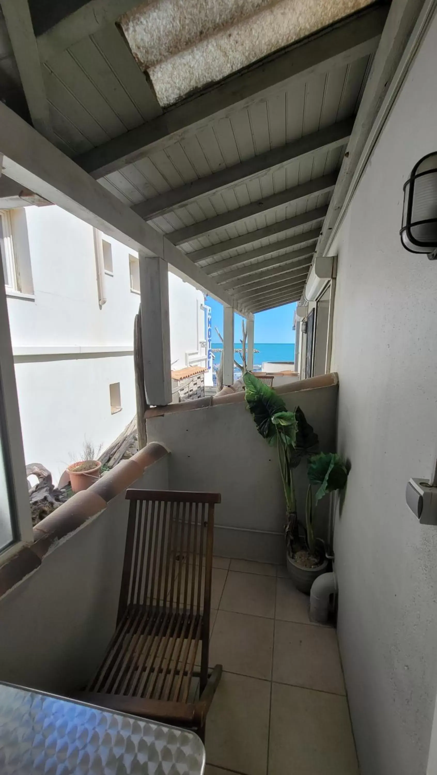 View (from property/room), Balcony/Terrace in Le Dauphin Bleu