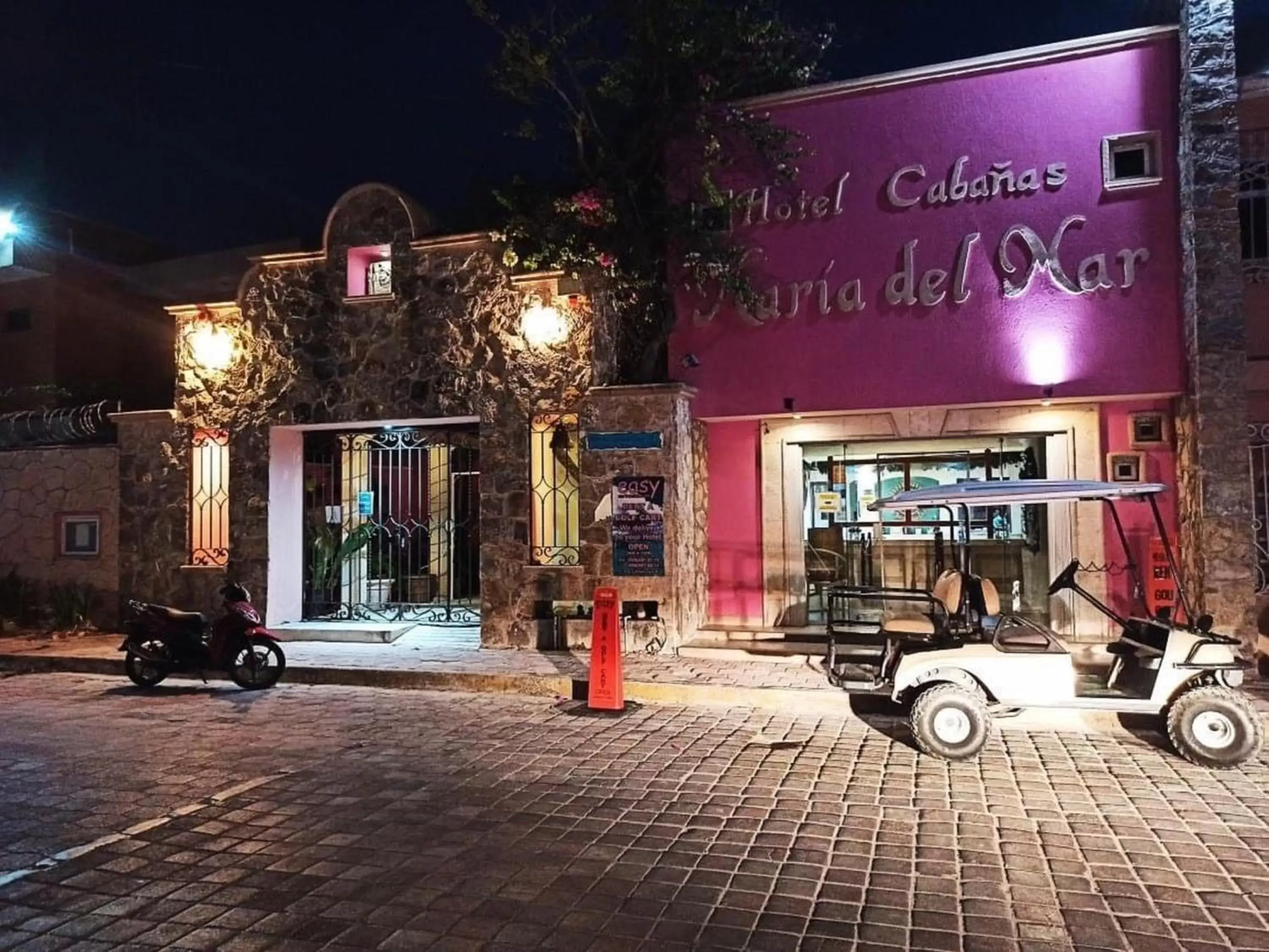 Facade/entrance, Property Building in Cabanas Maria Del Mar