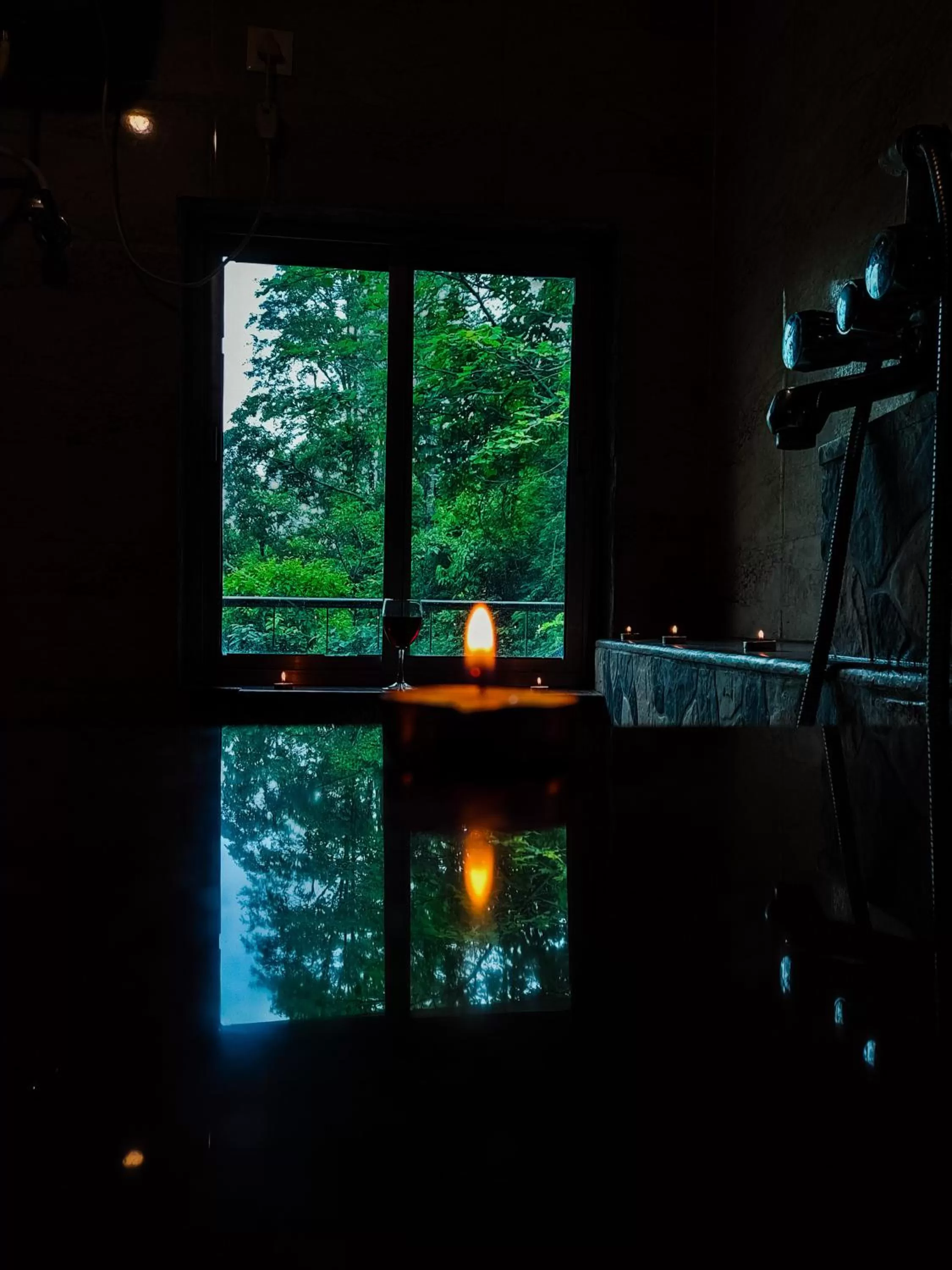 Bathroom in Hill Top Swiss Cottage