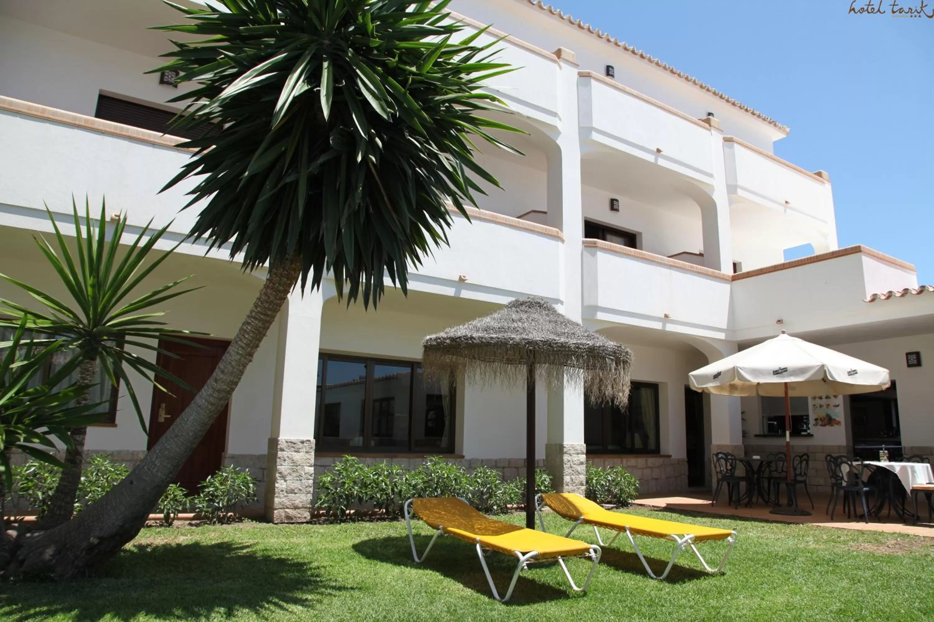 Facade/entrance in Hotel Tarik