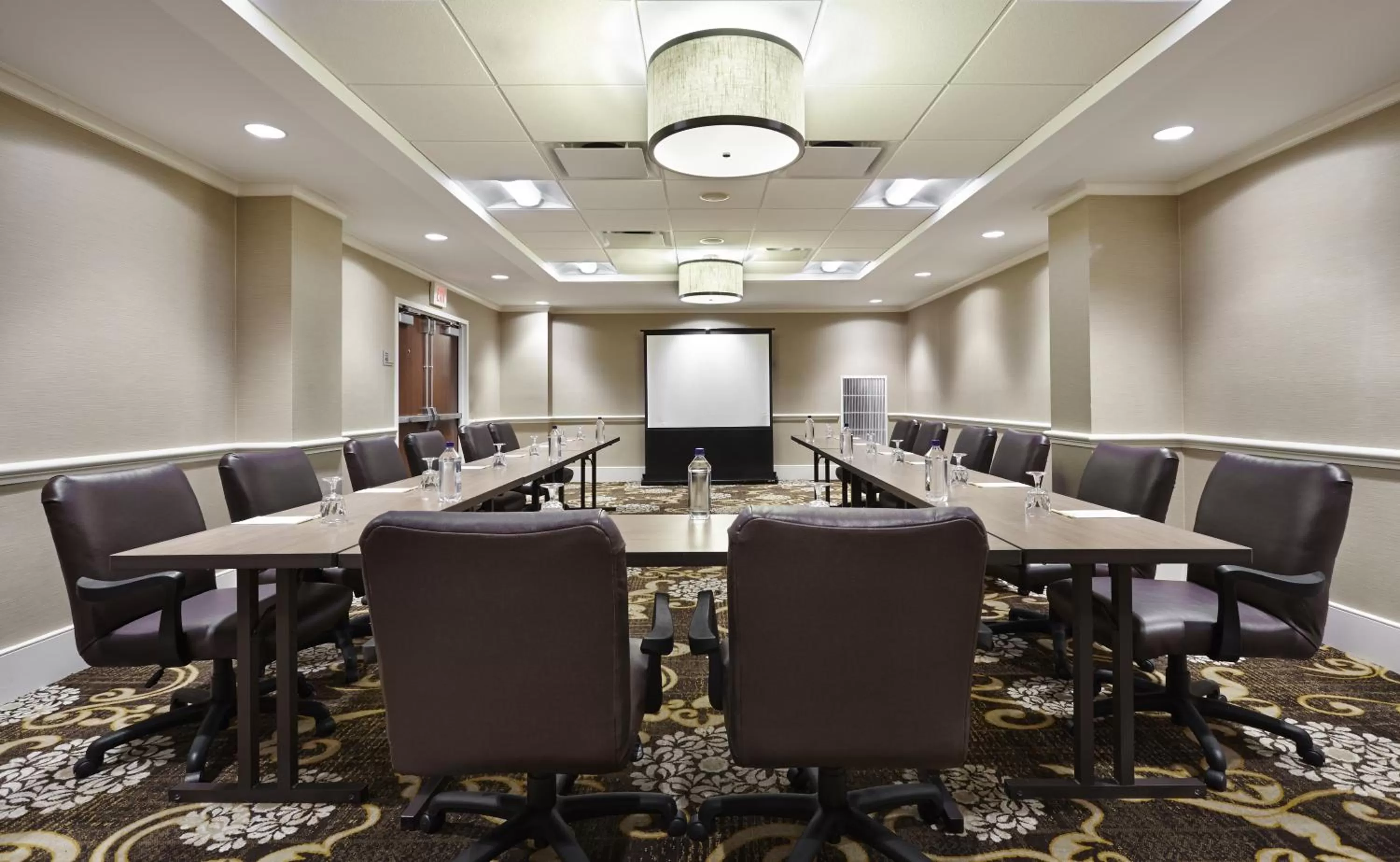 Business facilities in Hotel Silver Spring