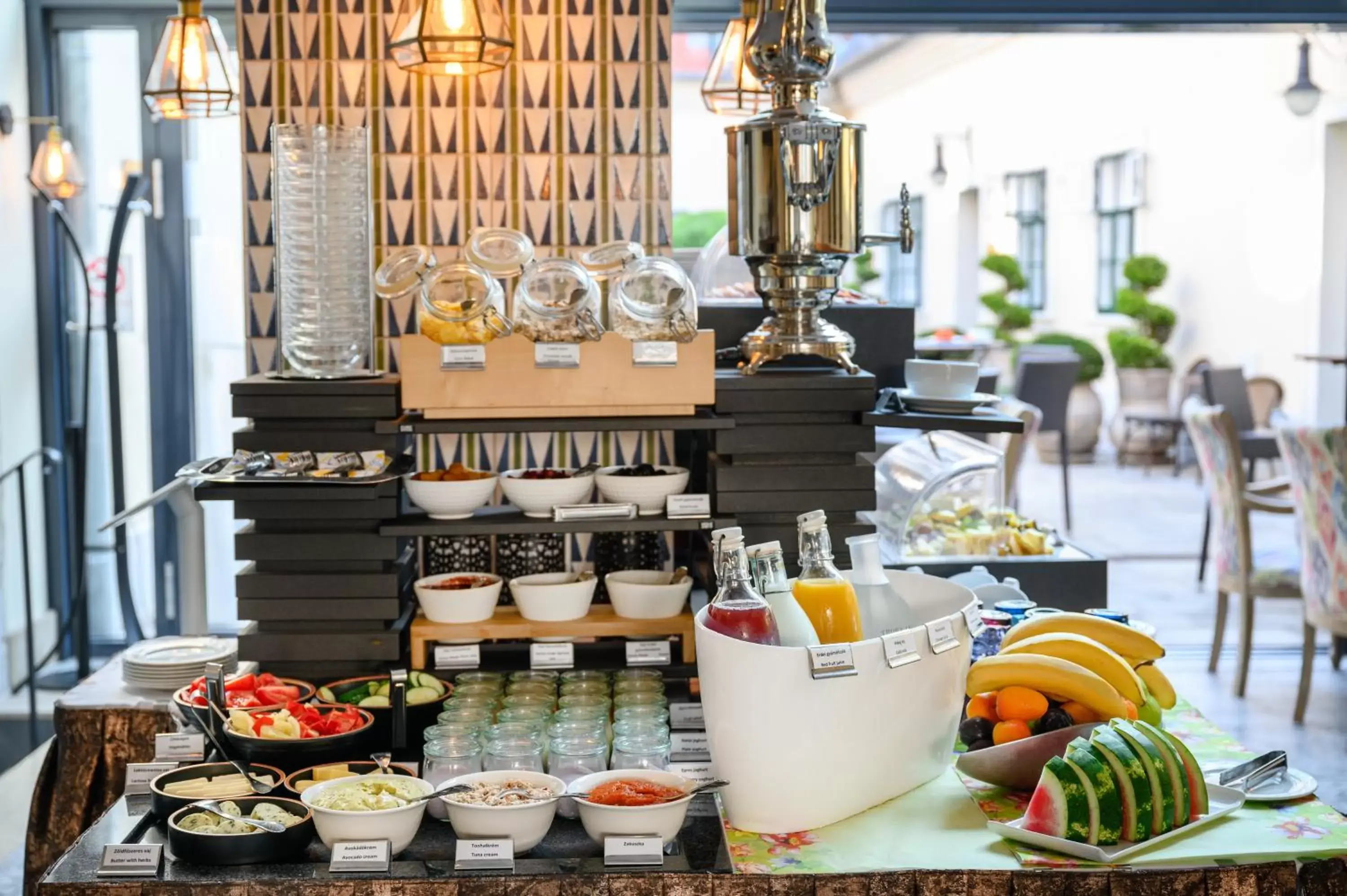 Breakfast, Food in Maison Bistro & Hotel