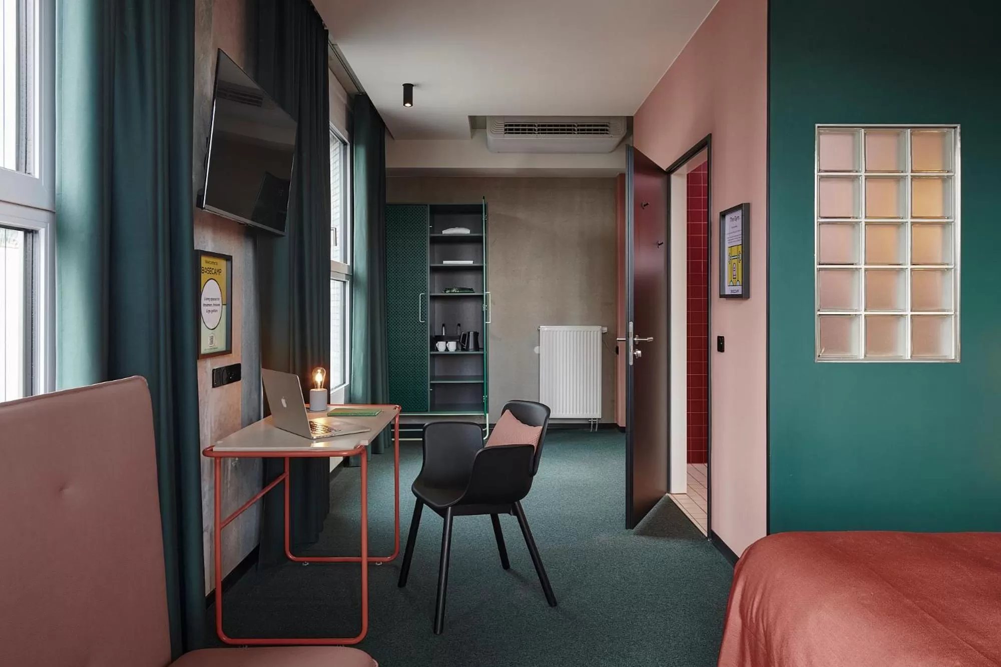 Bathroom in Basecamp Hotel Dortmund