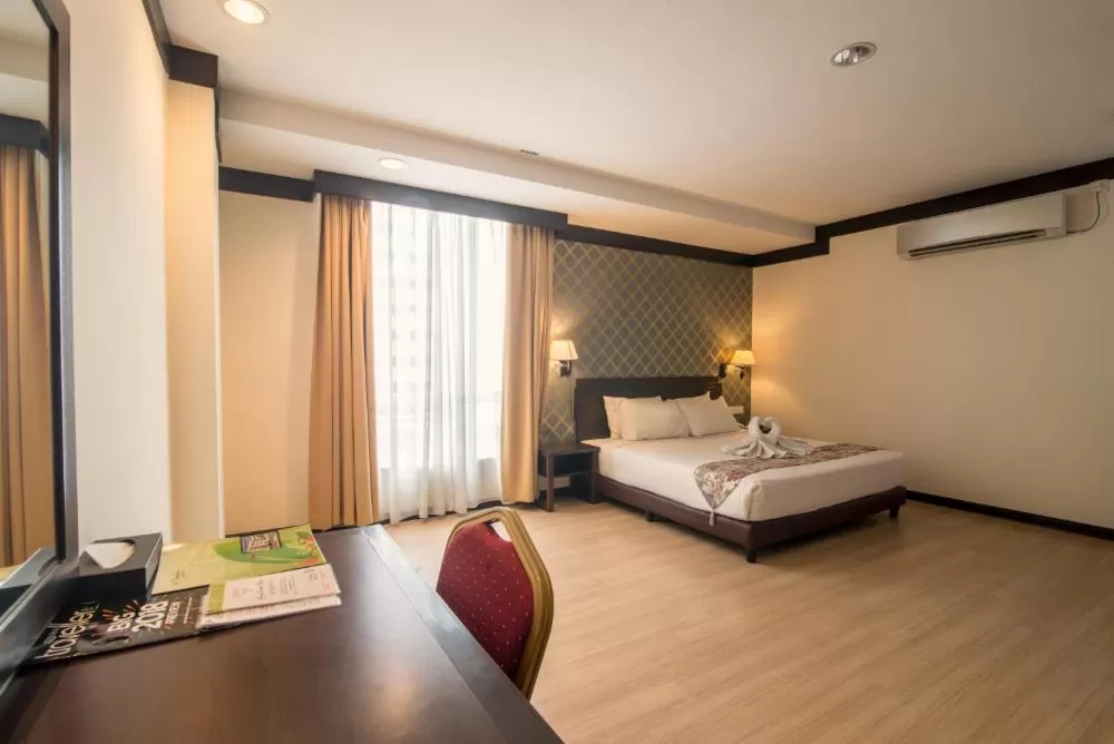 View (from property/room), Bed in De' Garden Hotel, Butterworth