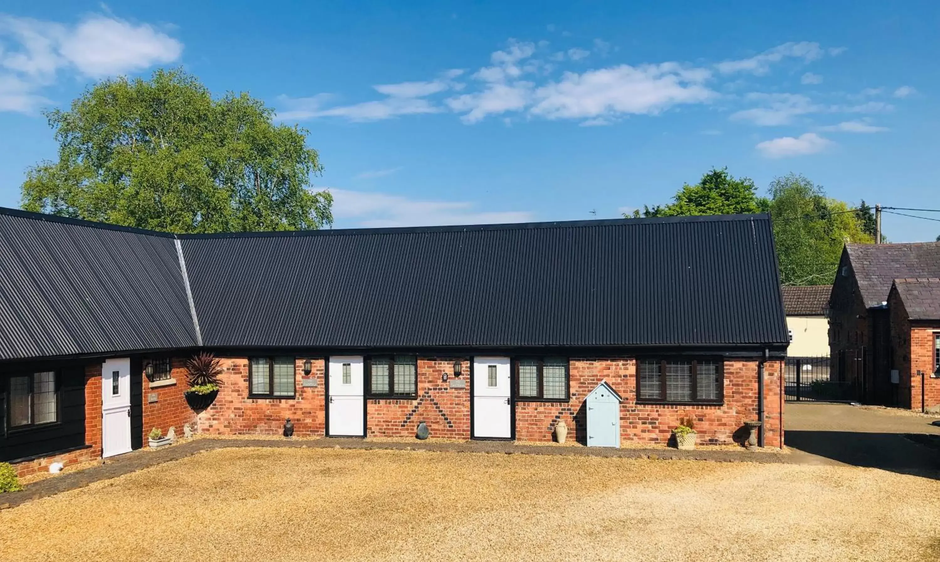 Property Building in Hunt House Quarters