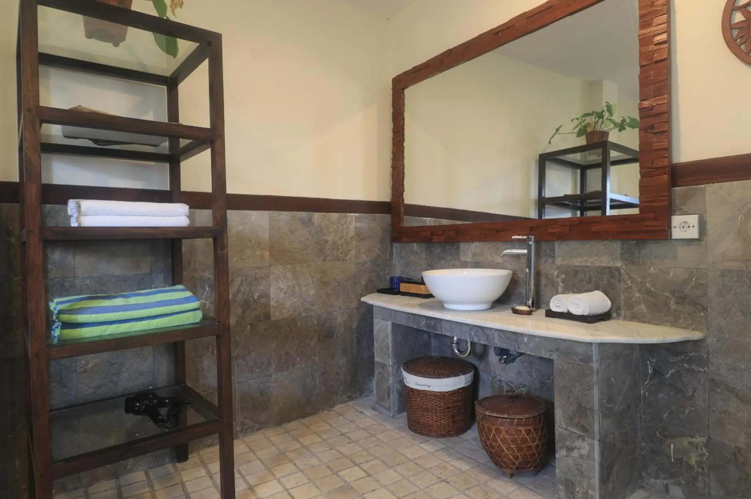 Bathroom in Villa Semana