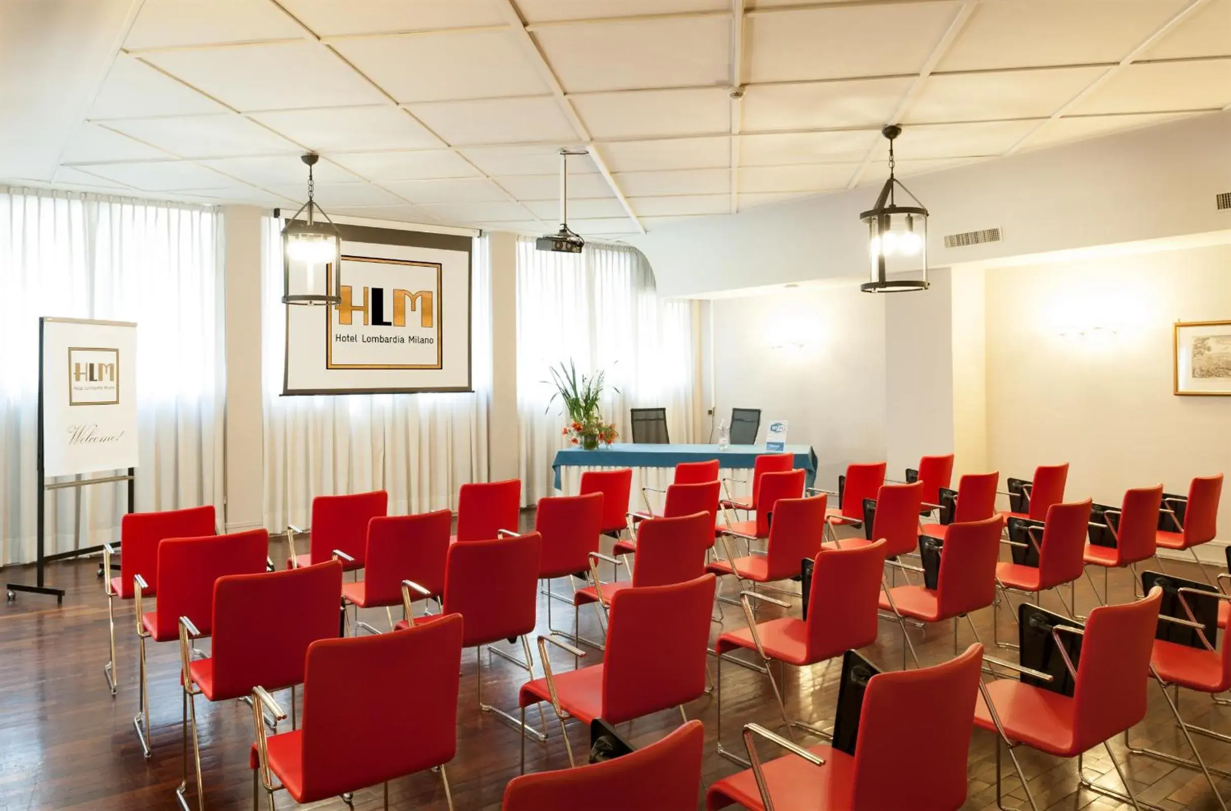 Meeting/conference room in Hotel Lombardia