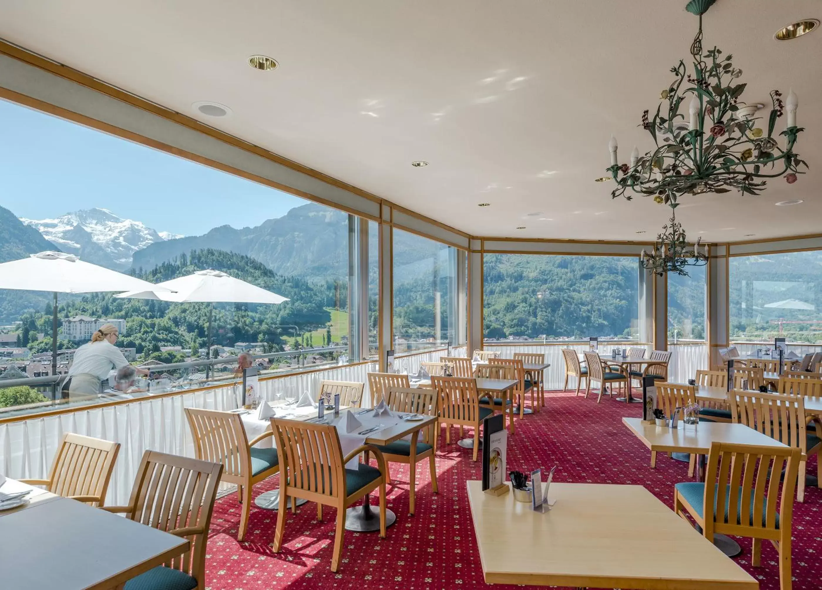 Restaurant/Places to Eat in Metropole Swiss Quality Hotel