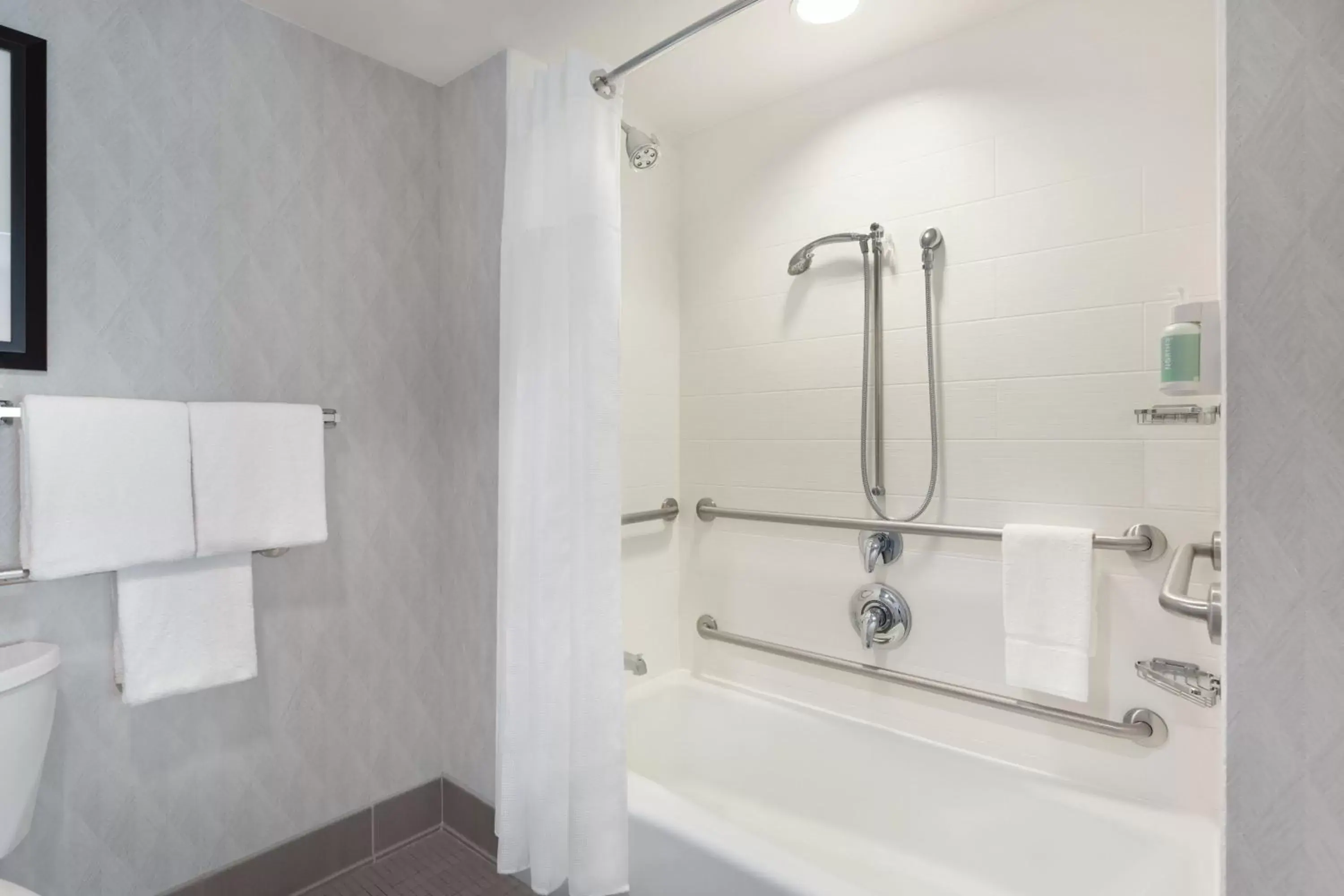 Bathroom in Residence Inn by Marriott Boston Back Bay/Fenway