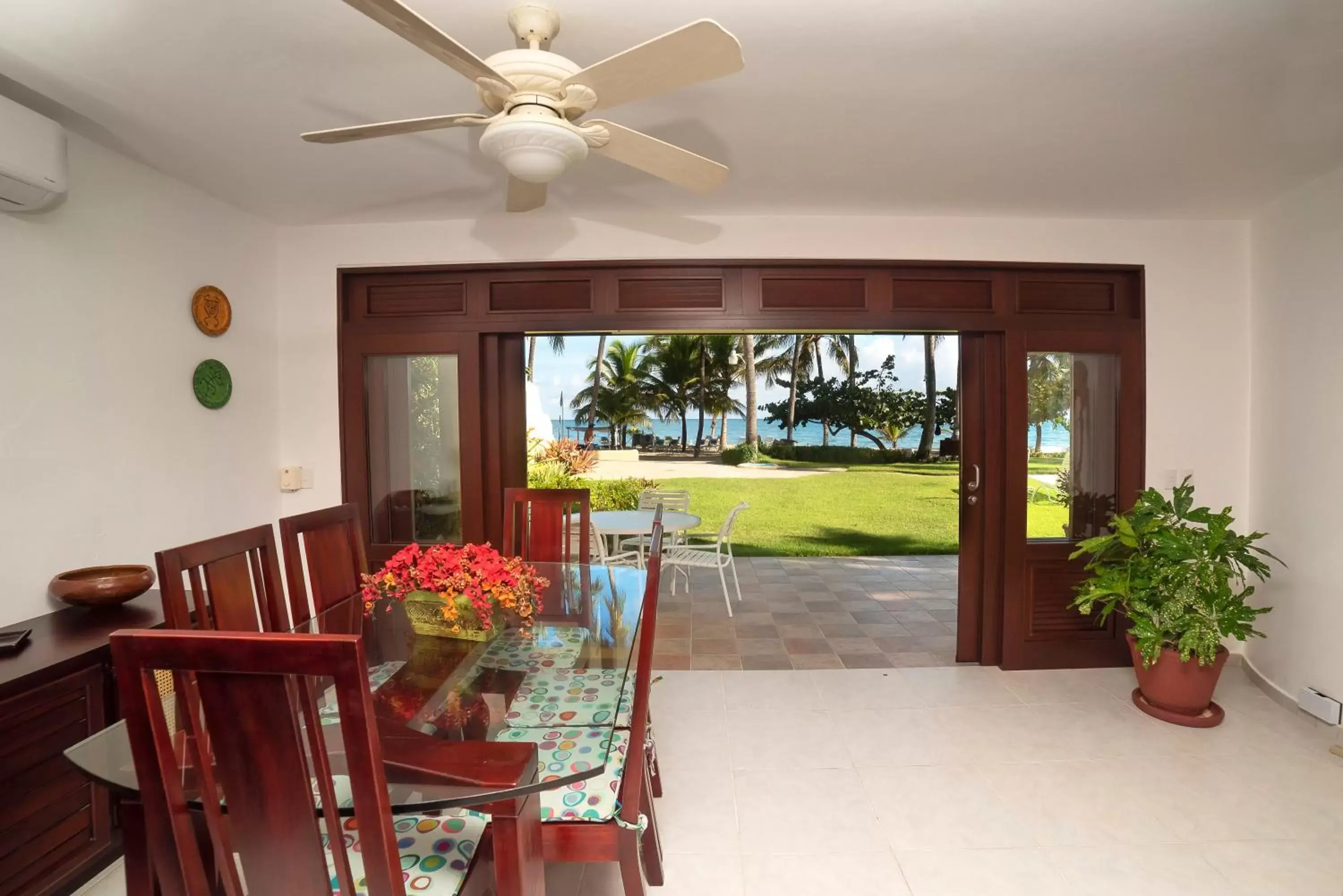 Dining Area in Cabarete Palm Beach Condos