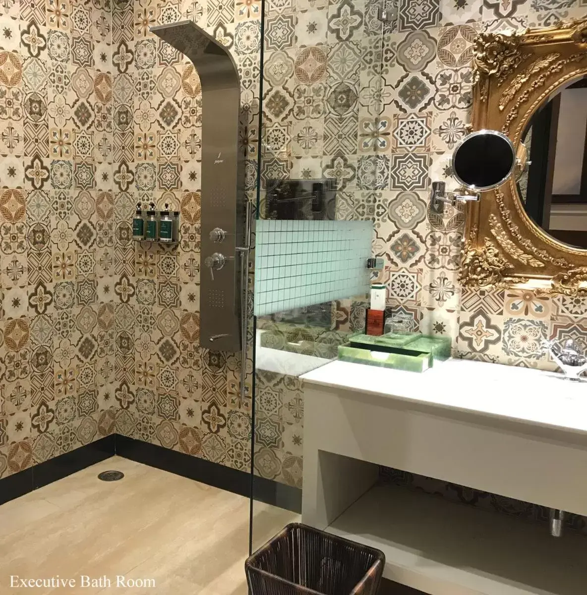 Bathroom in Mayfair Spa Resort & Casino