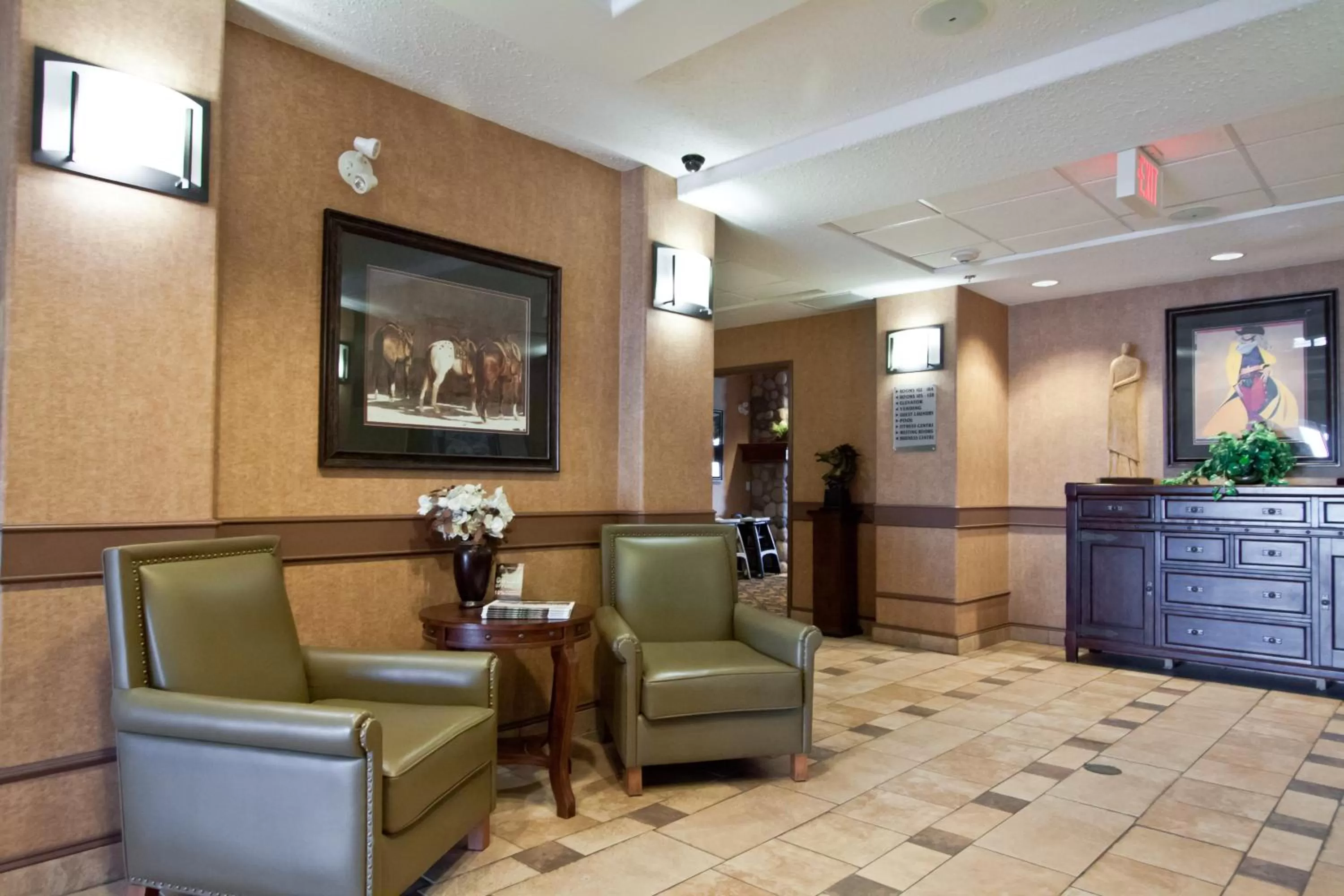 Lobby or reception in Days Inn & Suites by Wyndham Strathmore