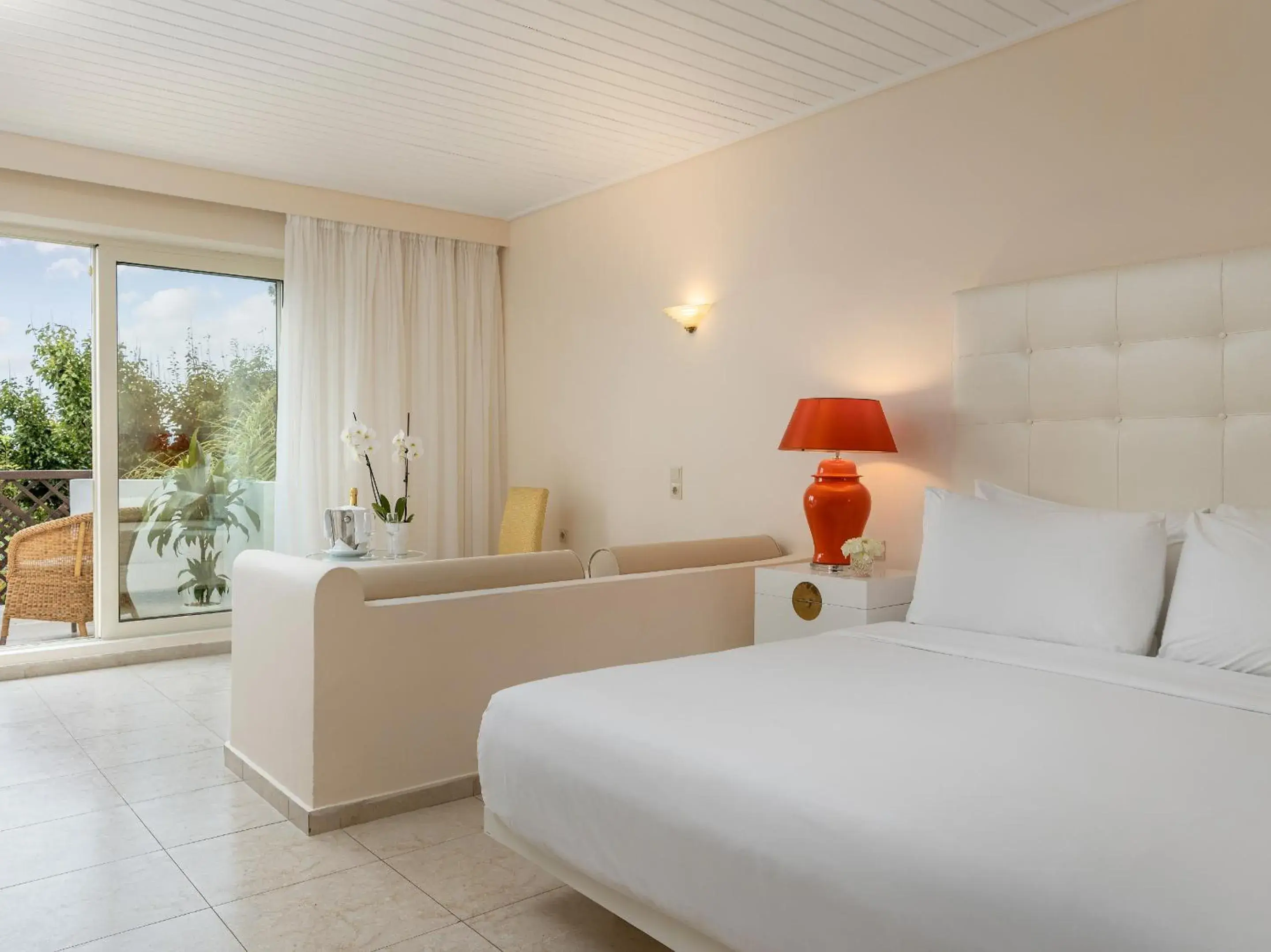 Photo of the whole room, Bed in Grecotel Creta Palace