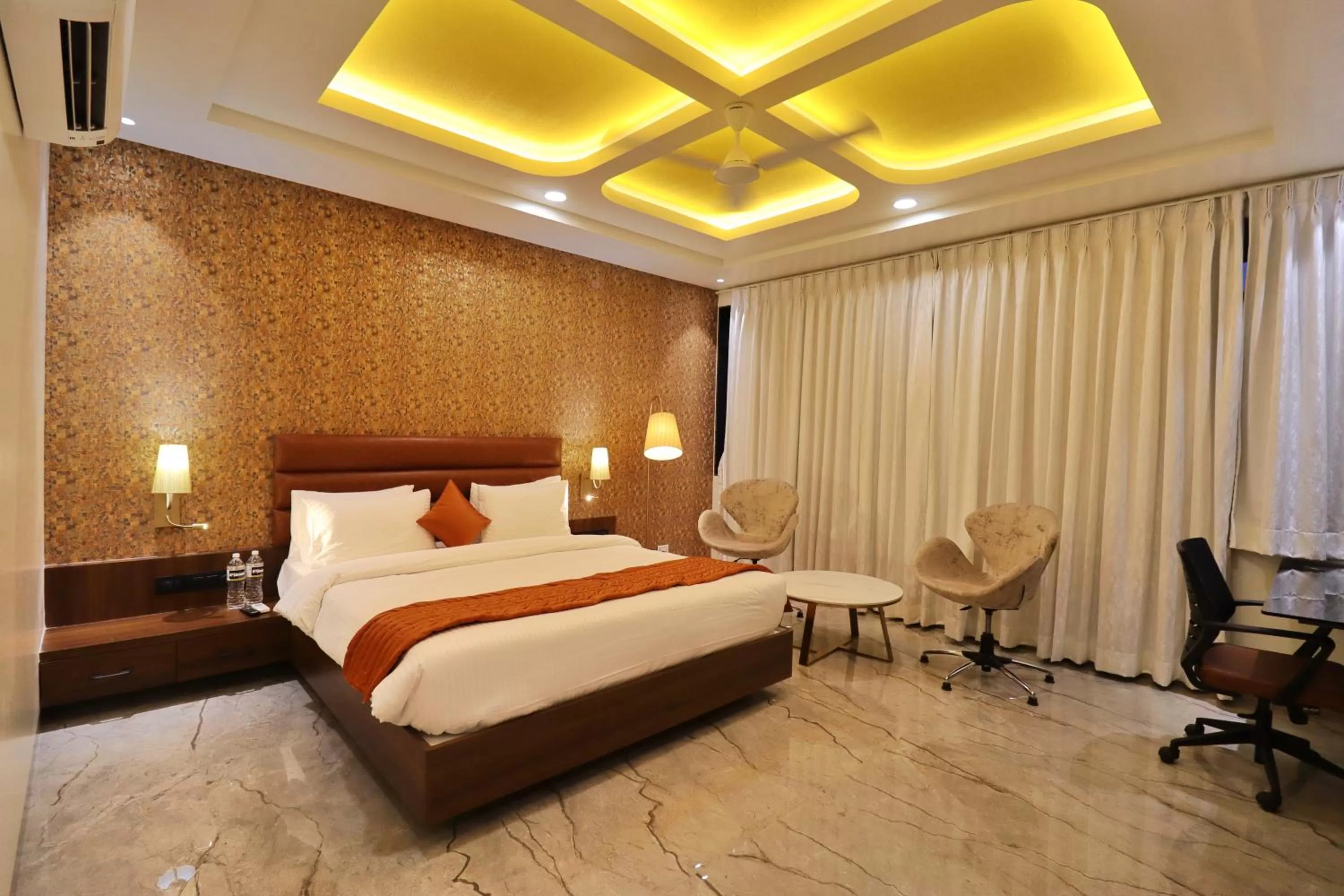 Bed in Four Petals Executive by LHMS