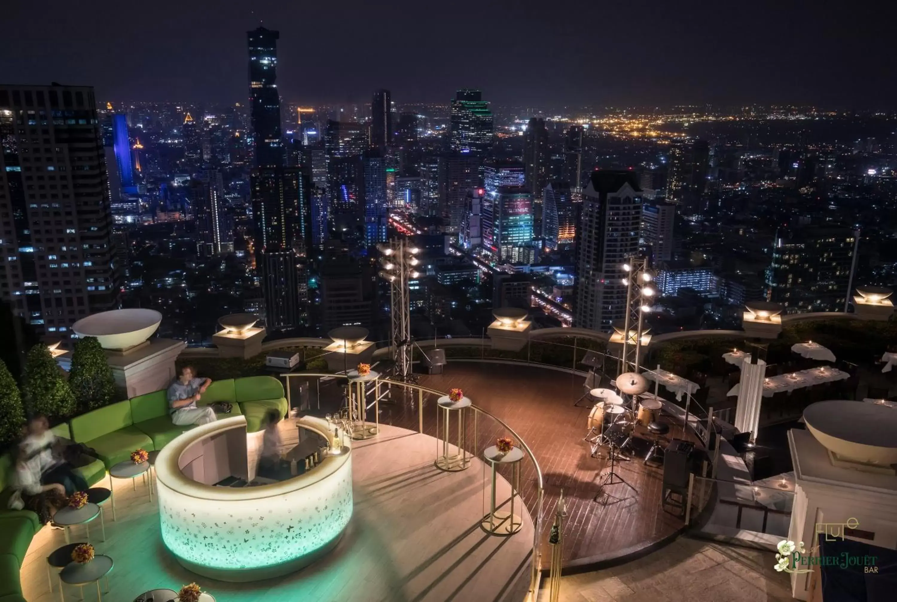 Lounge or bar in lebua at State Tower