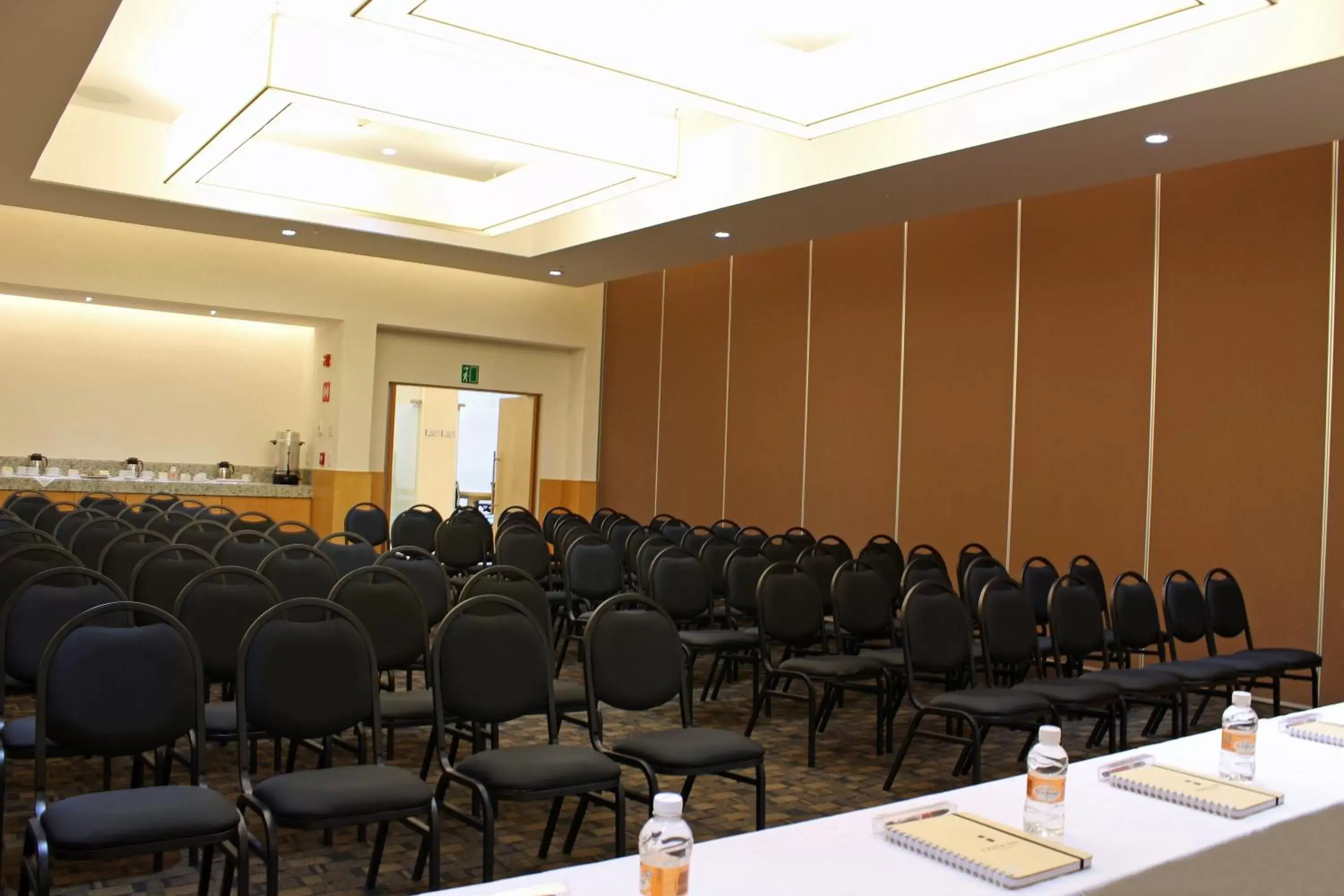 Meeting/conference room in Fiesta Inn Chetumal