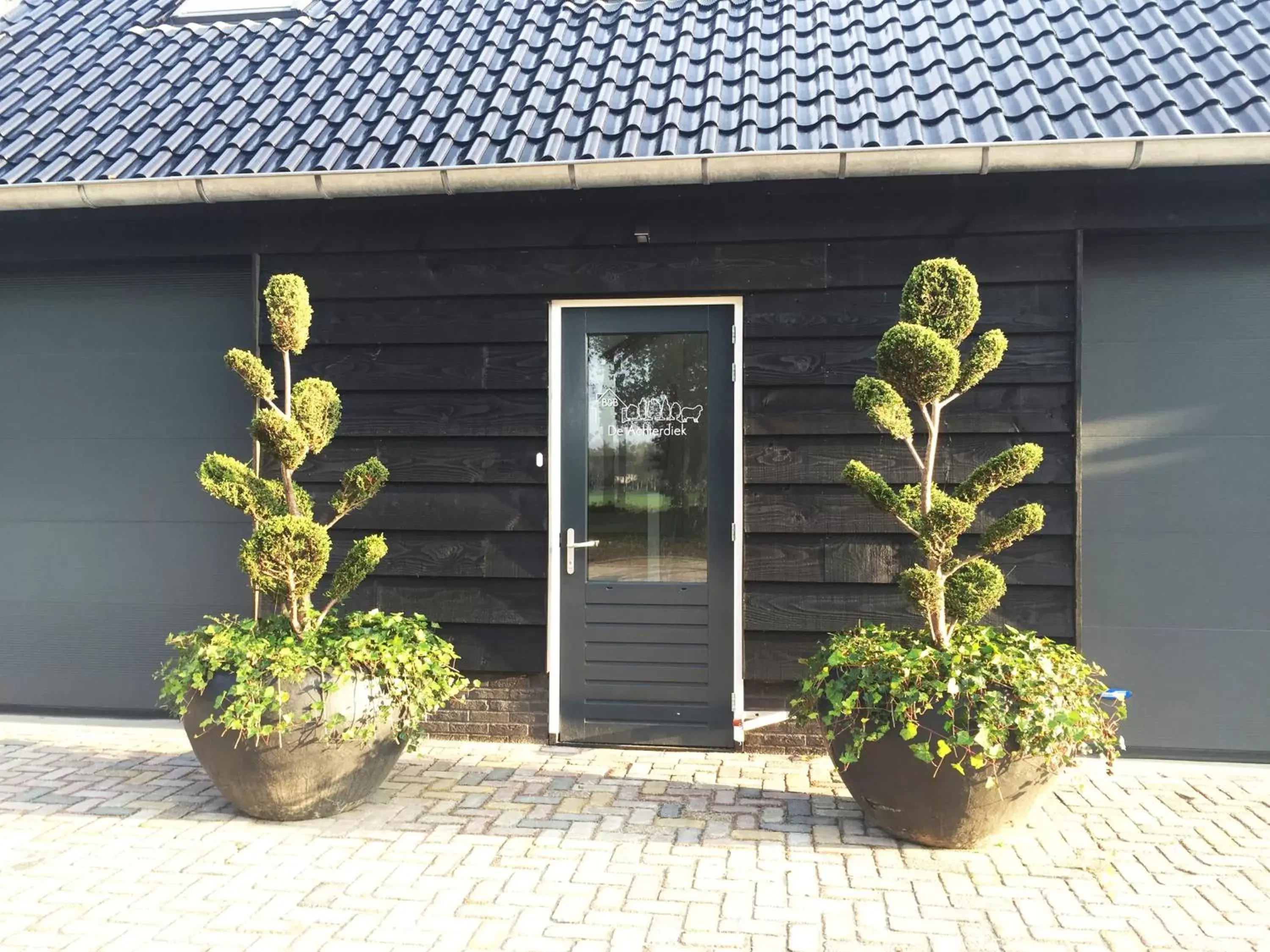 Facade/entrance in B&B De Achterdiek