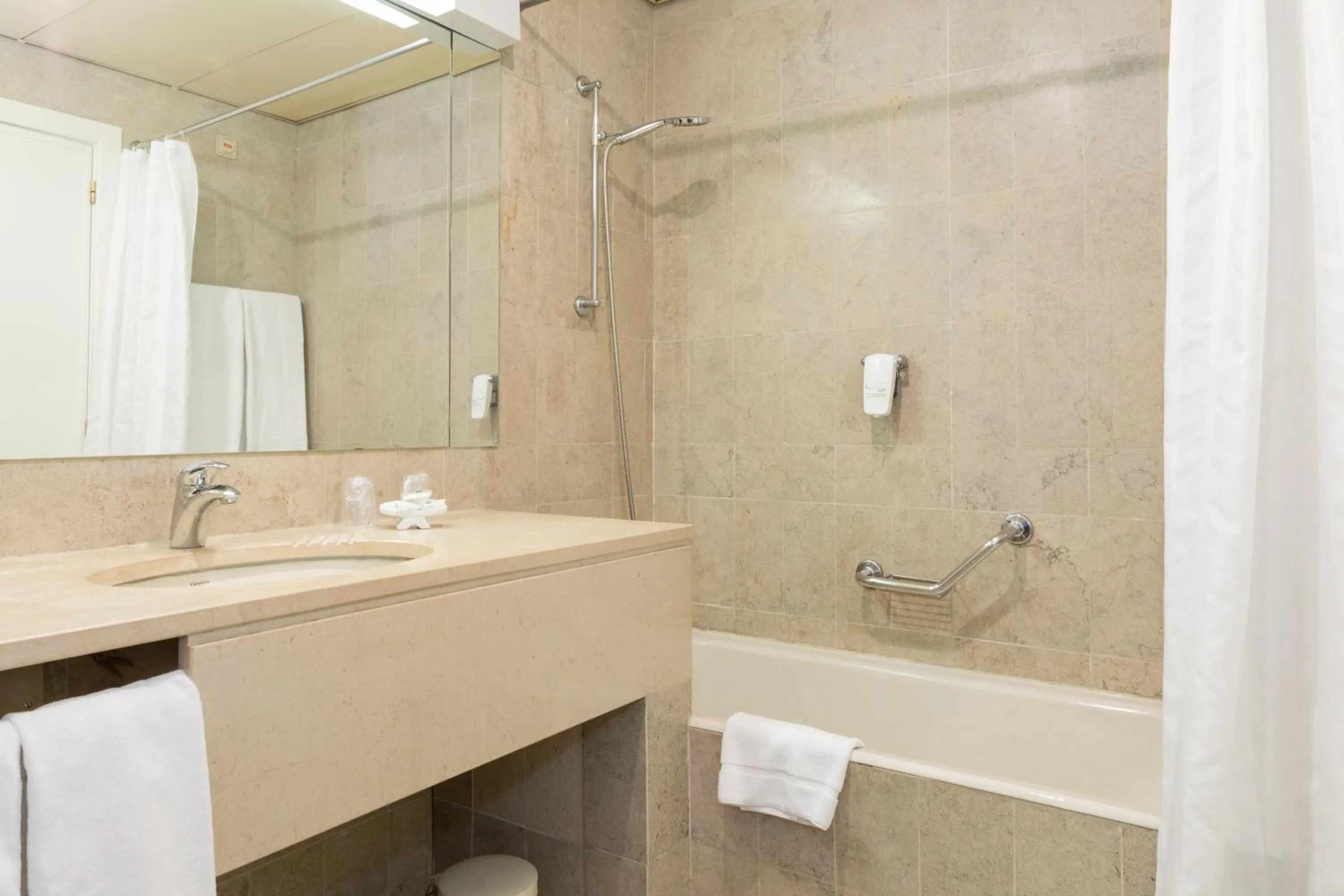 Hotel Black Tulip - Porto Gaia