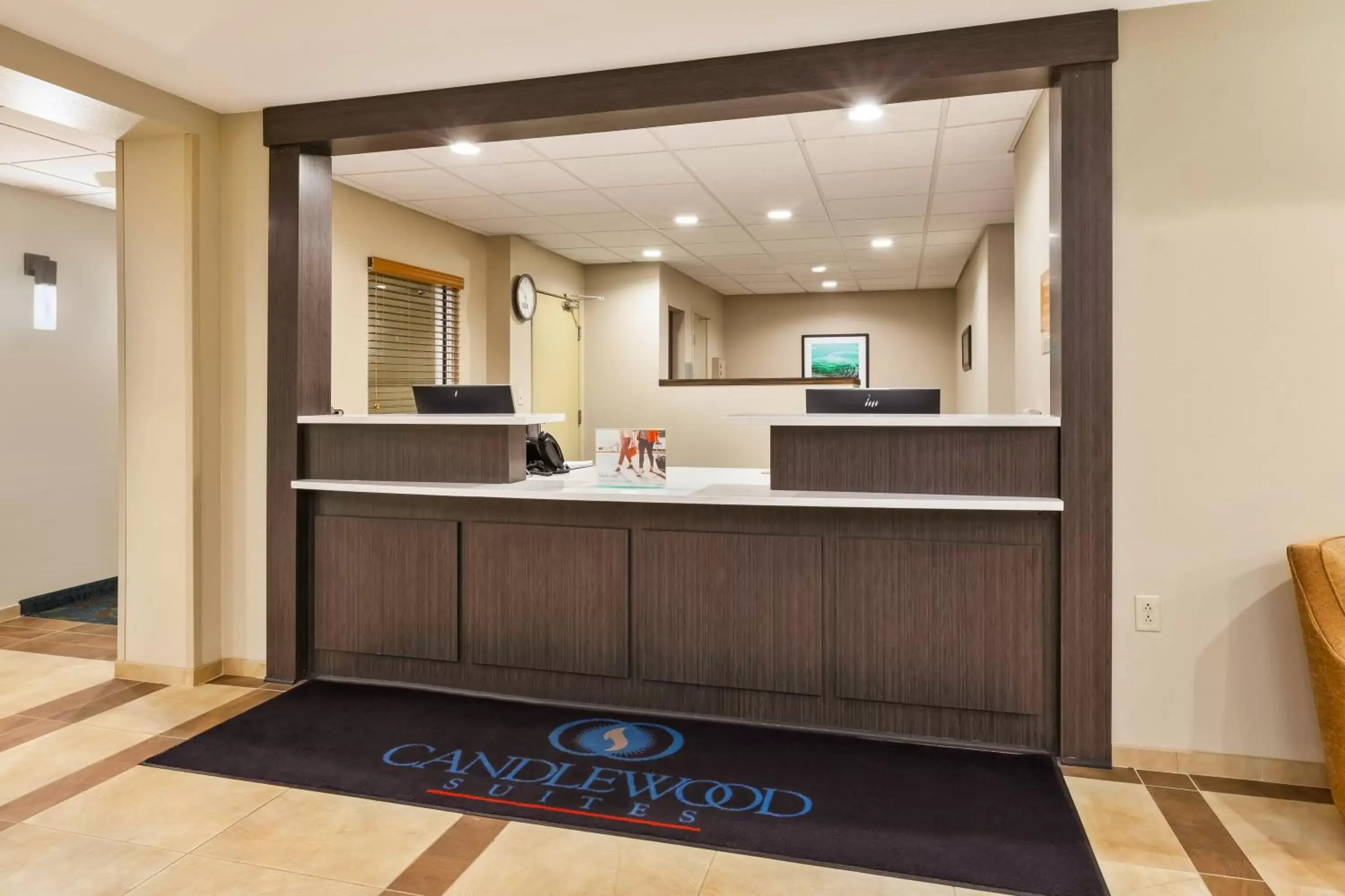 Property building, Lobby/Reception in Candlewood Suites Washington North, an IHG Hotel