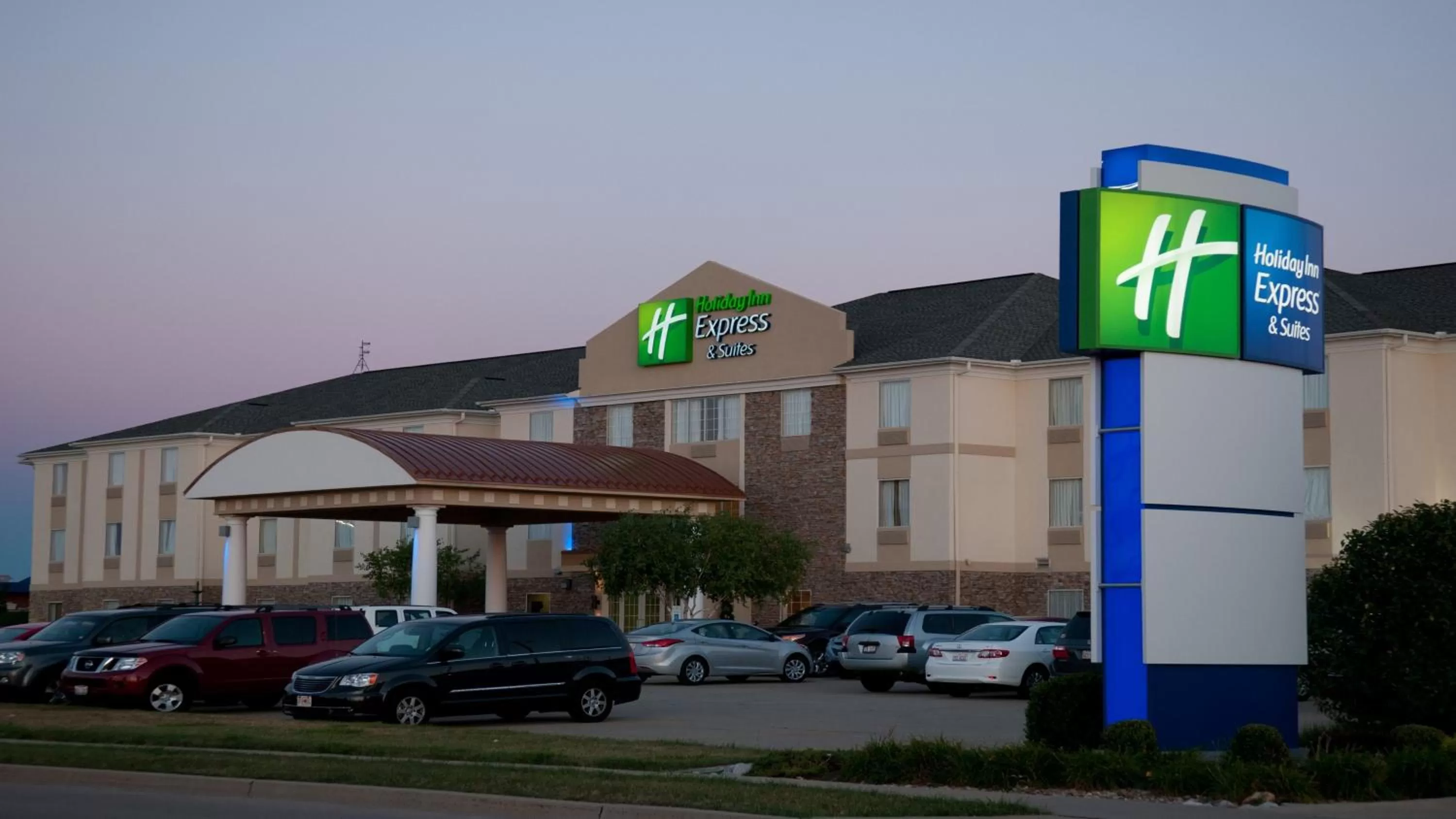 Property building in Holiday Inn Express Hotel & Suites Bloomington-Normal University Area by IHG