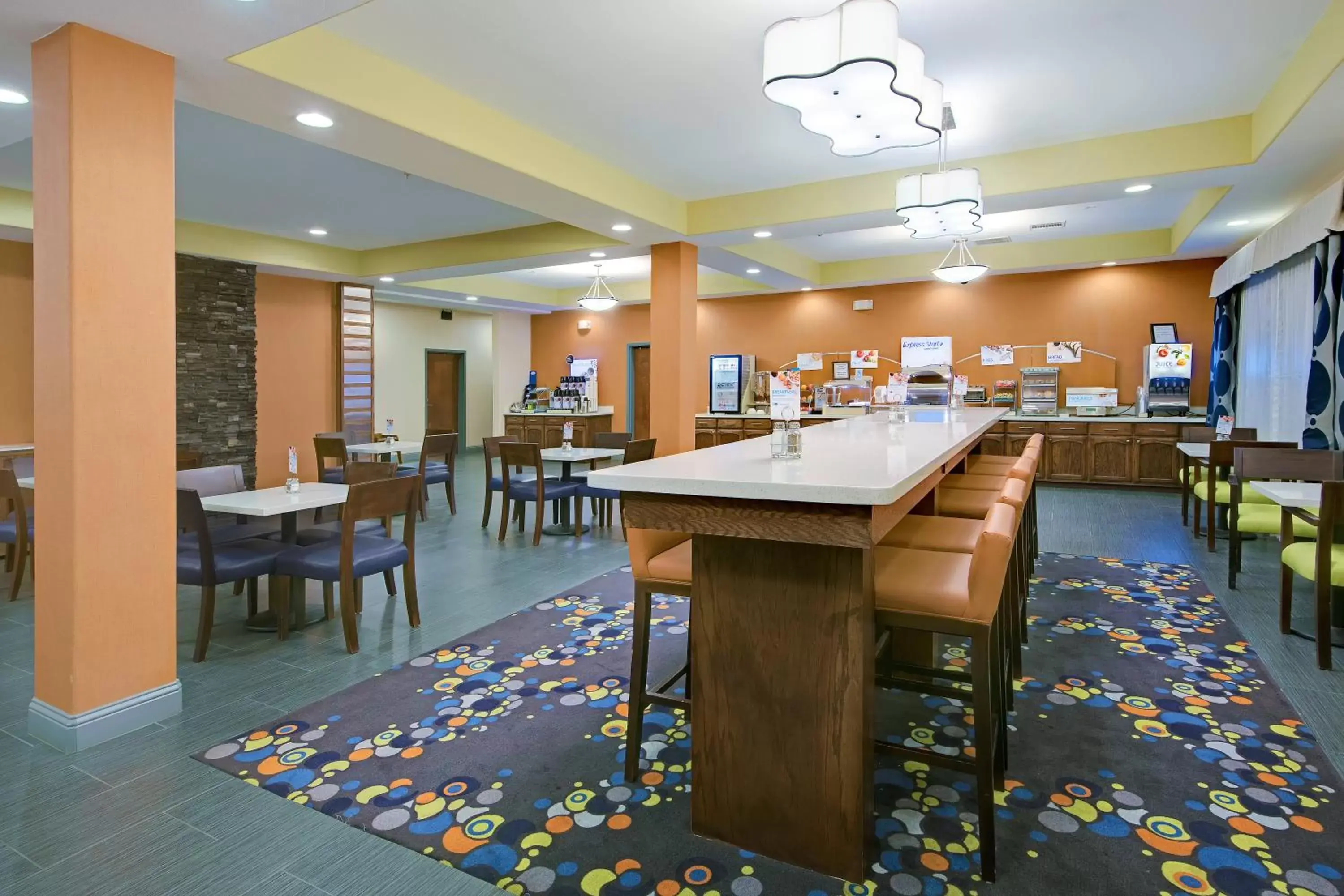 Breakfast, Restaurant/Places to Eat in Holiday Inn Express Hotel and Suites Monahans I-20, an IHG Hotel