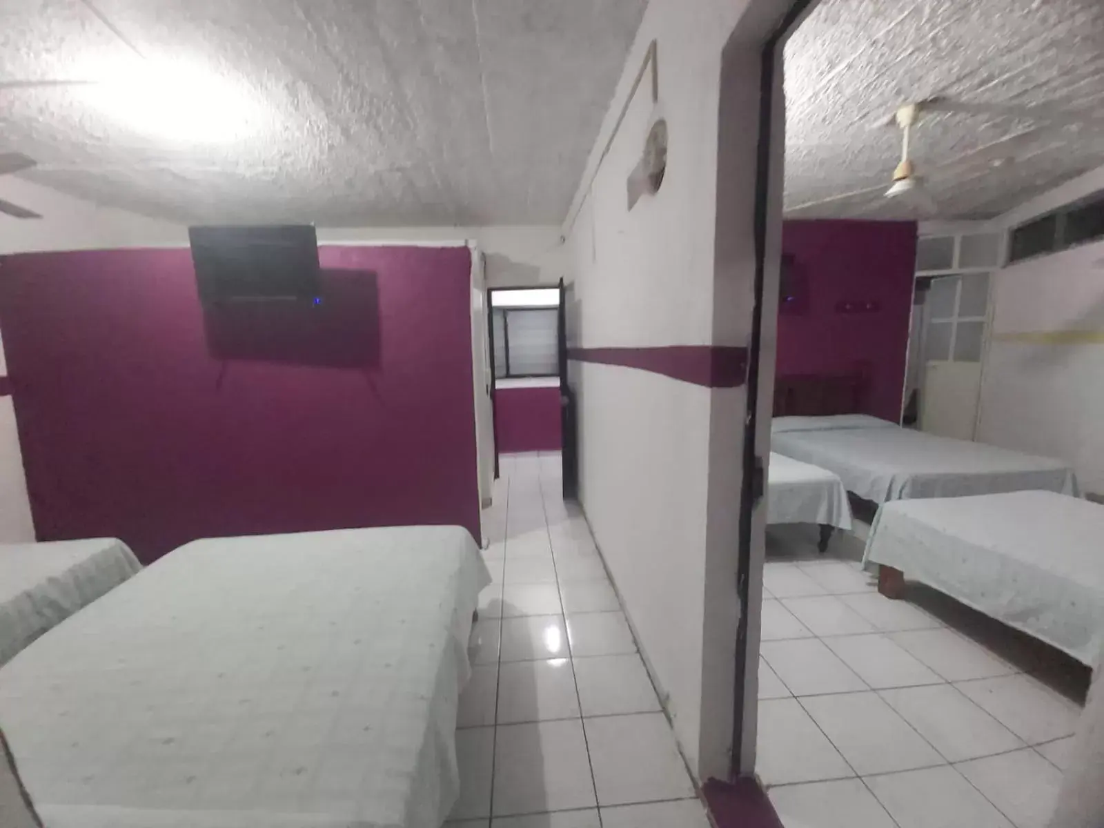 Bed, Bunk Bed in Hotel Ayalamar Manzanillo