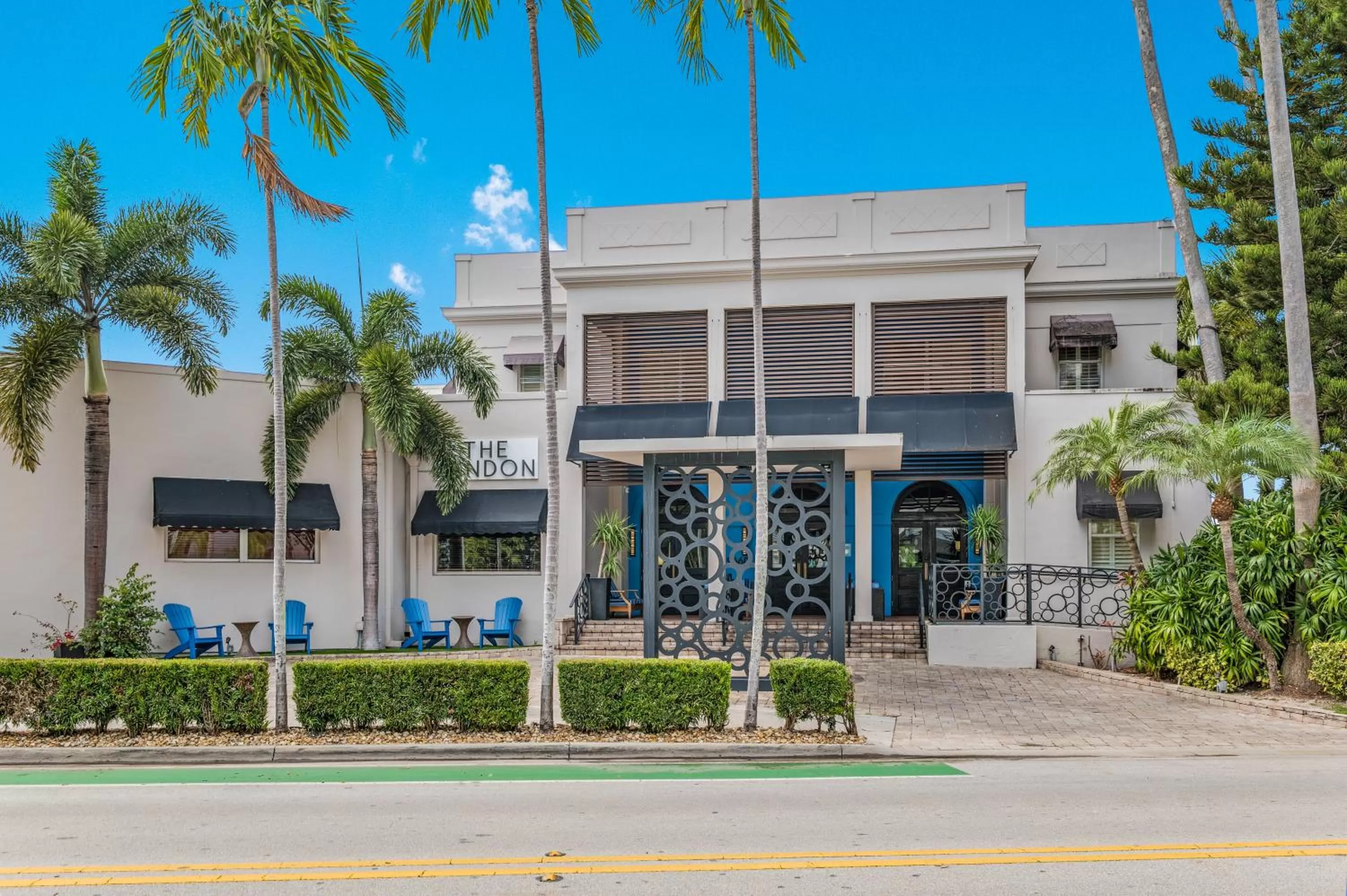 Property building in The Landon Bay Harbor-Miami Beach