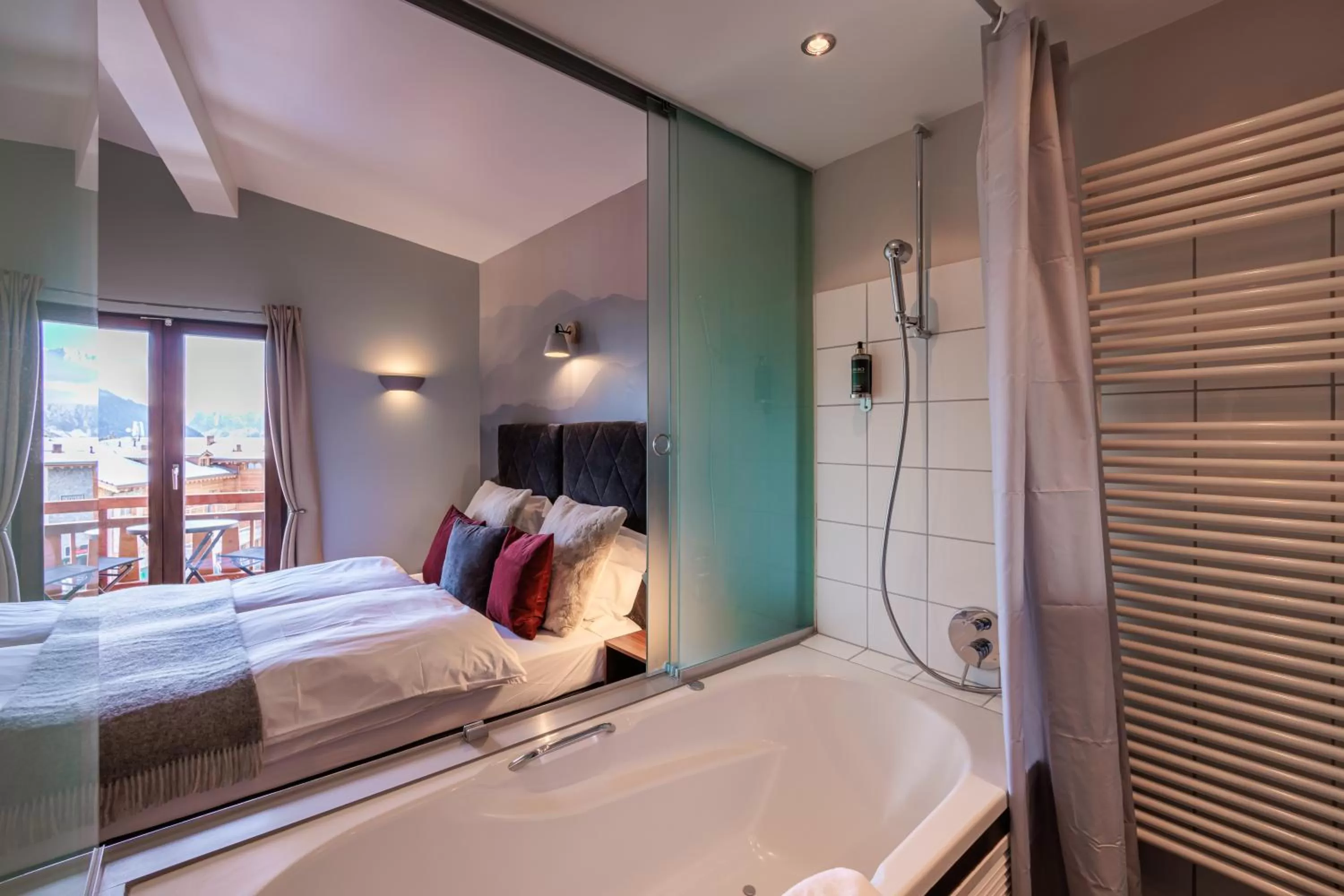 Bathroom in No 8 Bed & Bar