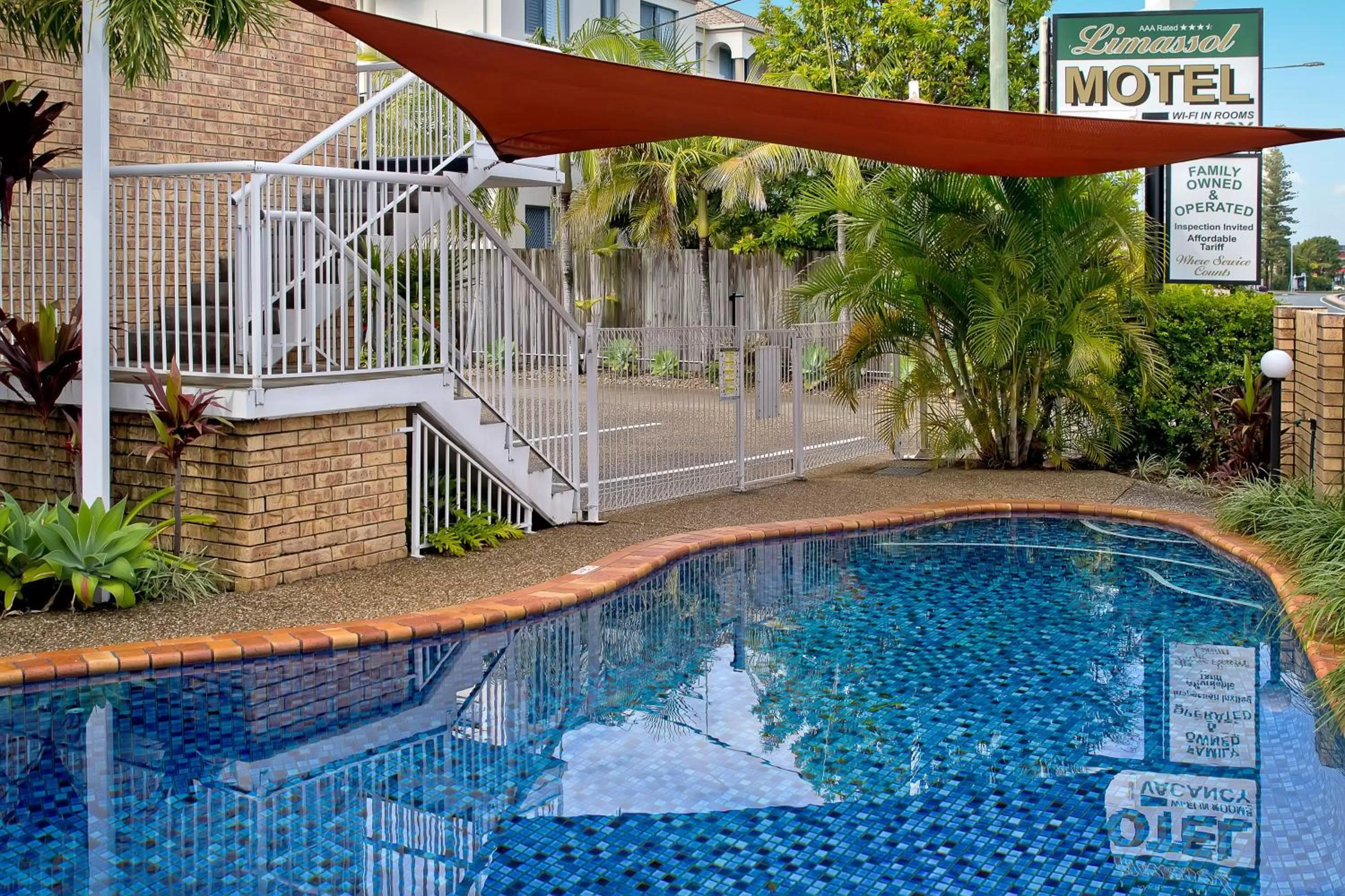 Swimming pool in Limassol Motel