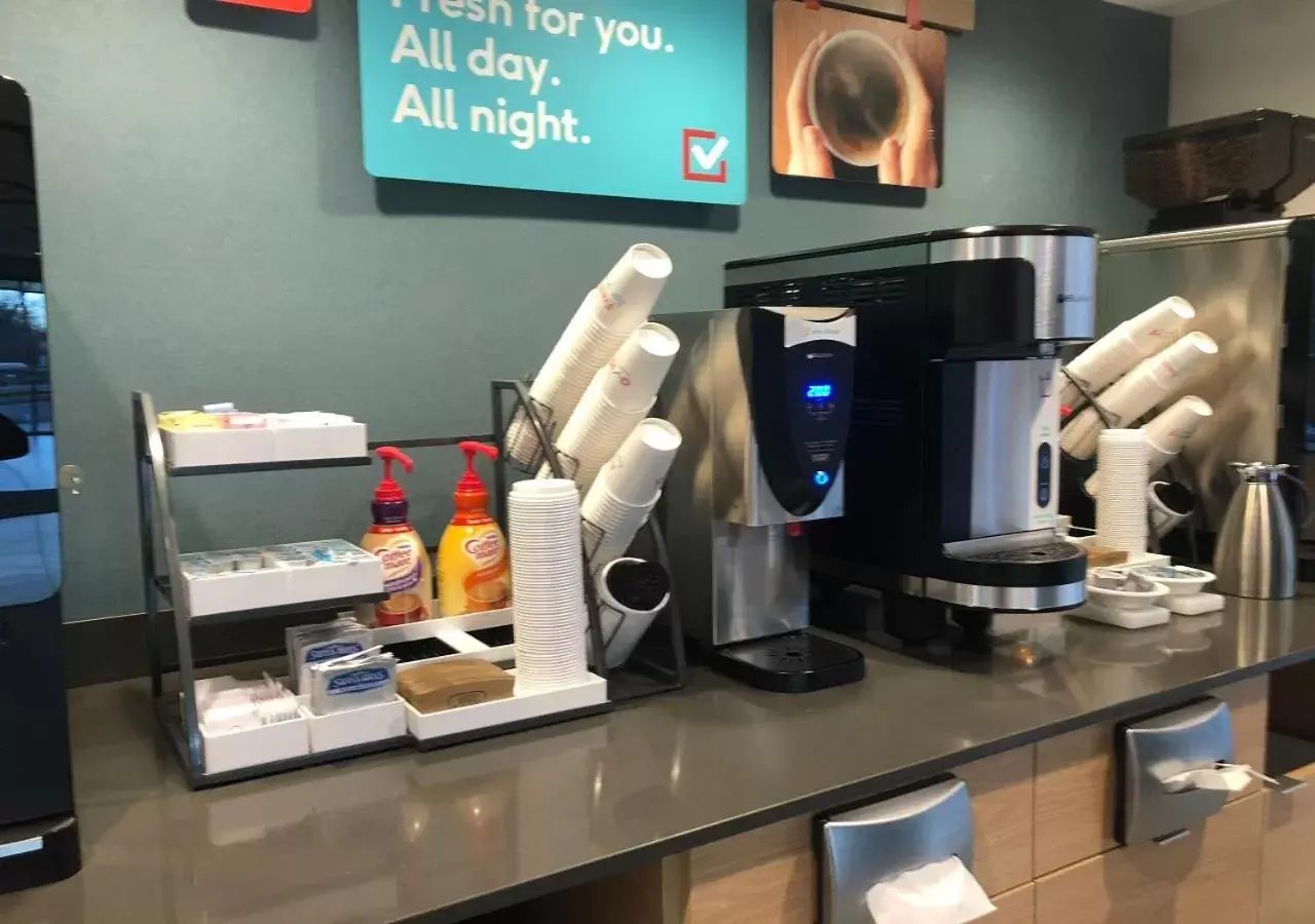 Coffee/tea facilities in avid hotels - Salem, an IHG Hotel