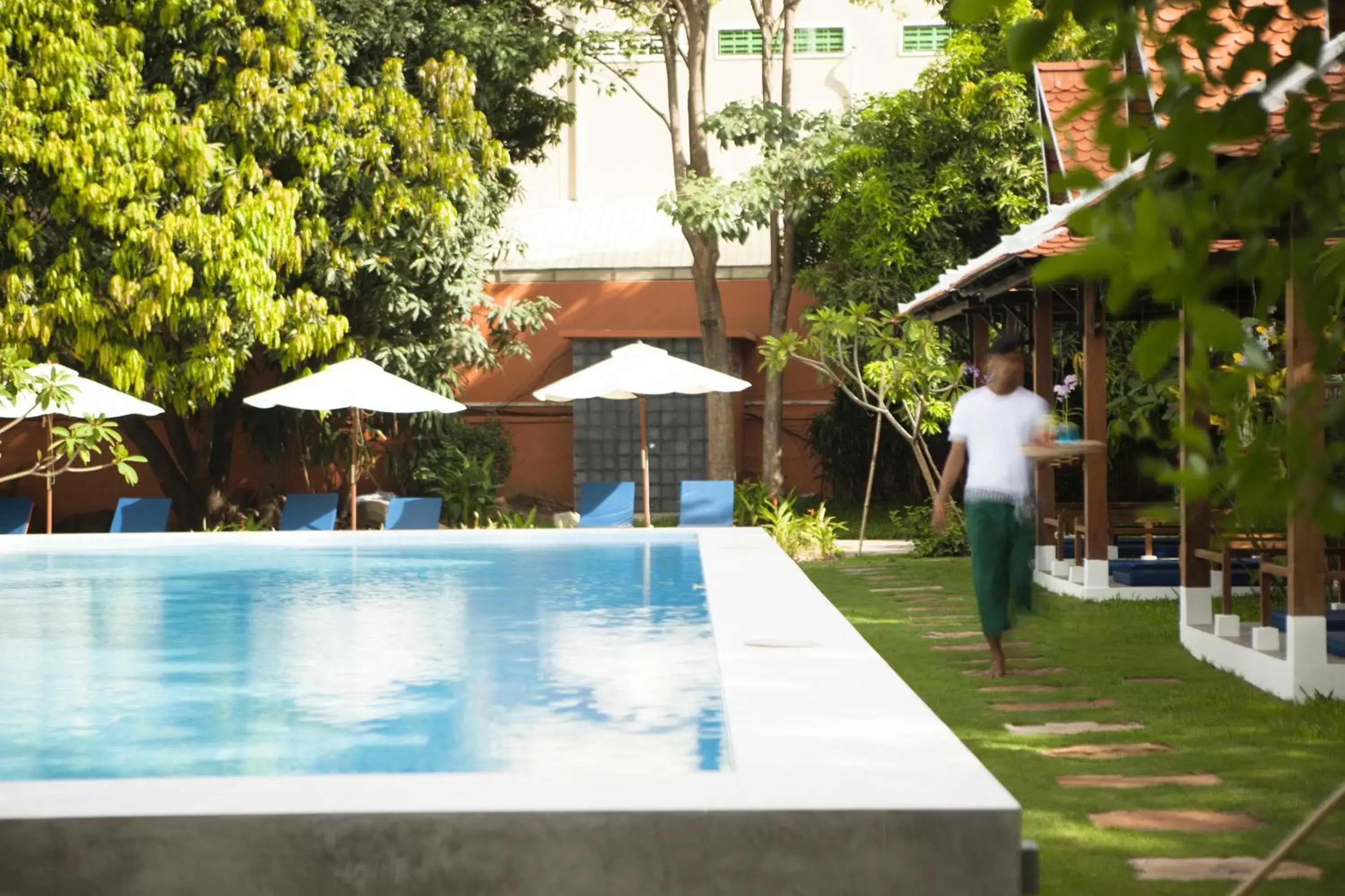 Swimming Pool in iRoHa Garden Hotel & Resort