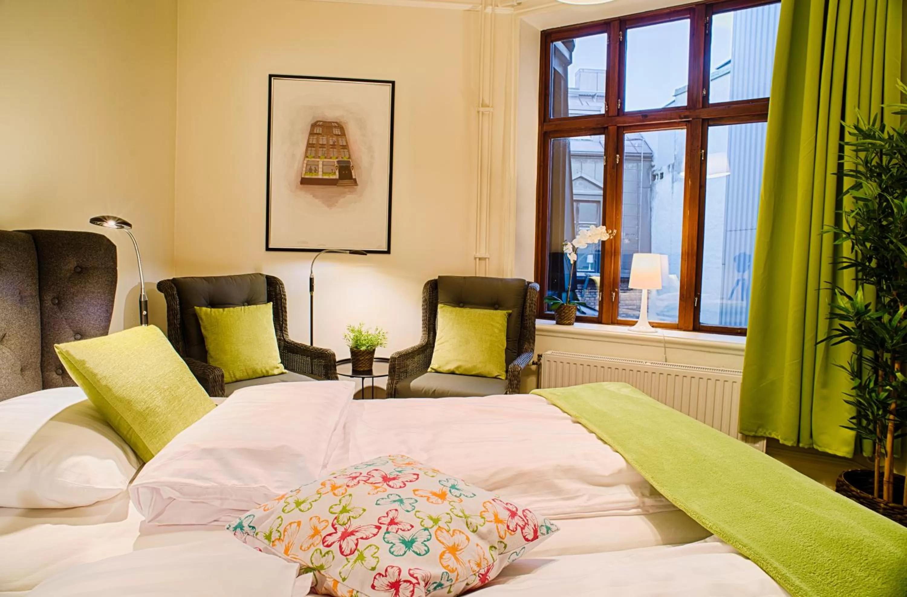 Bedroom, Bed in H5 Hotel