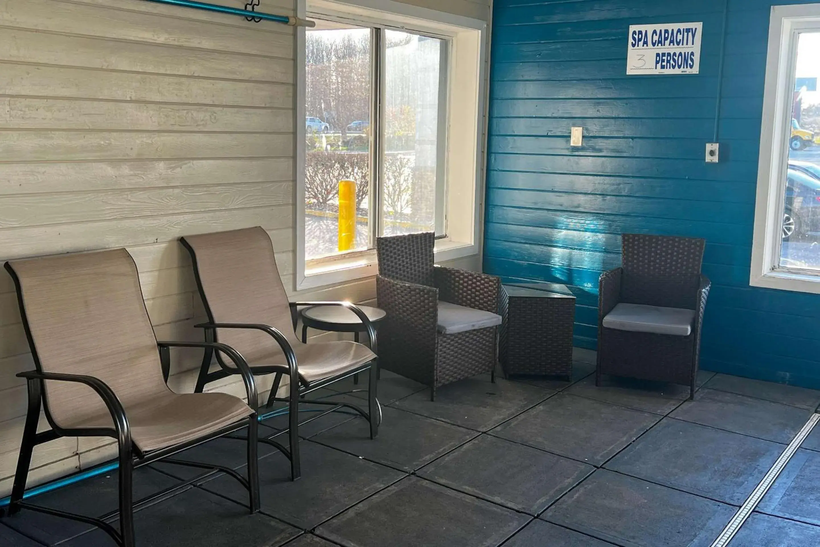 Swimming pool, Seating Area in Clarion Inn & Suites