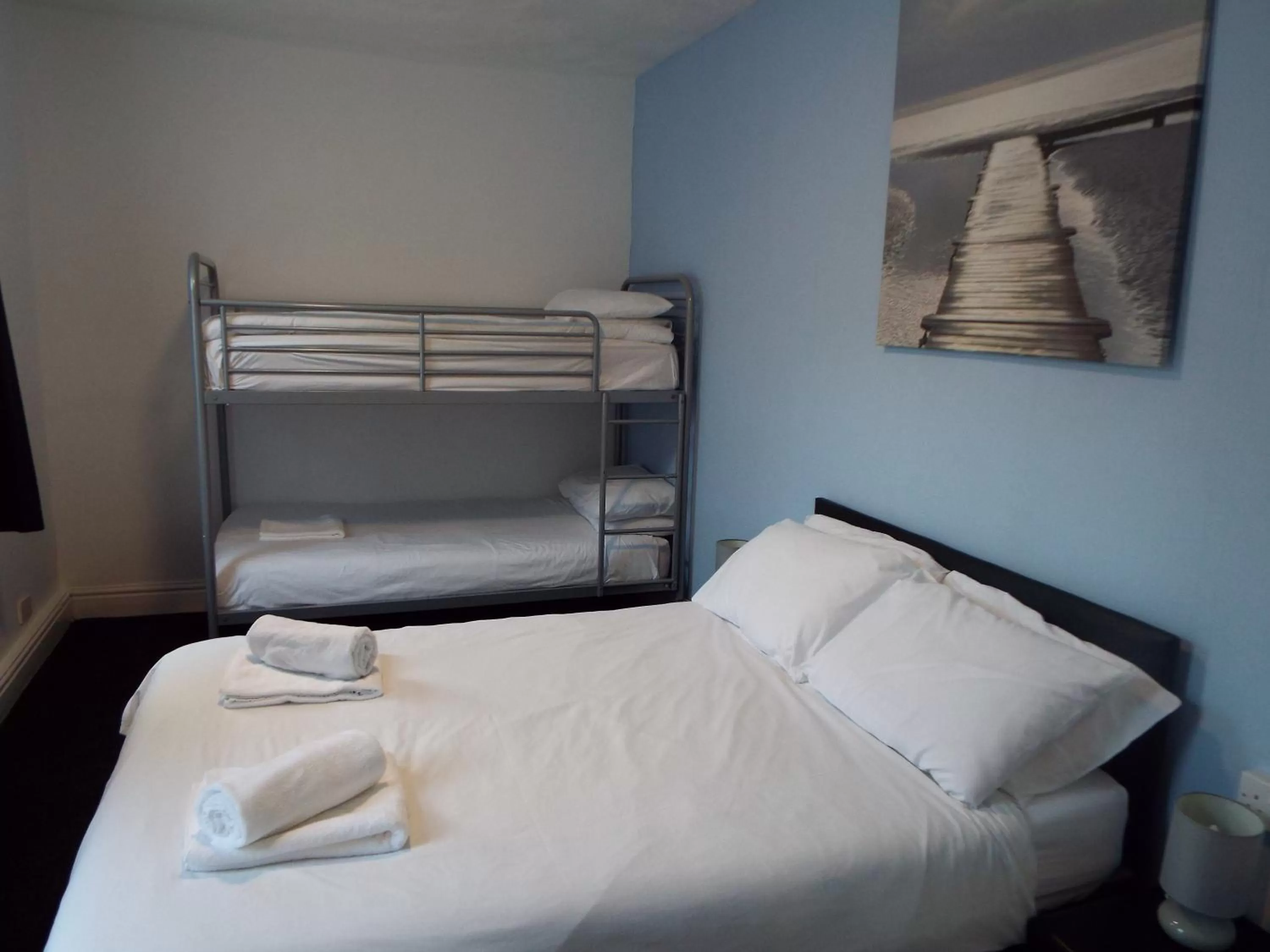 Bunk Bed in Alfies Hotel