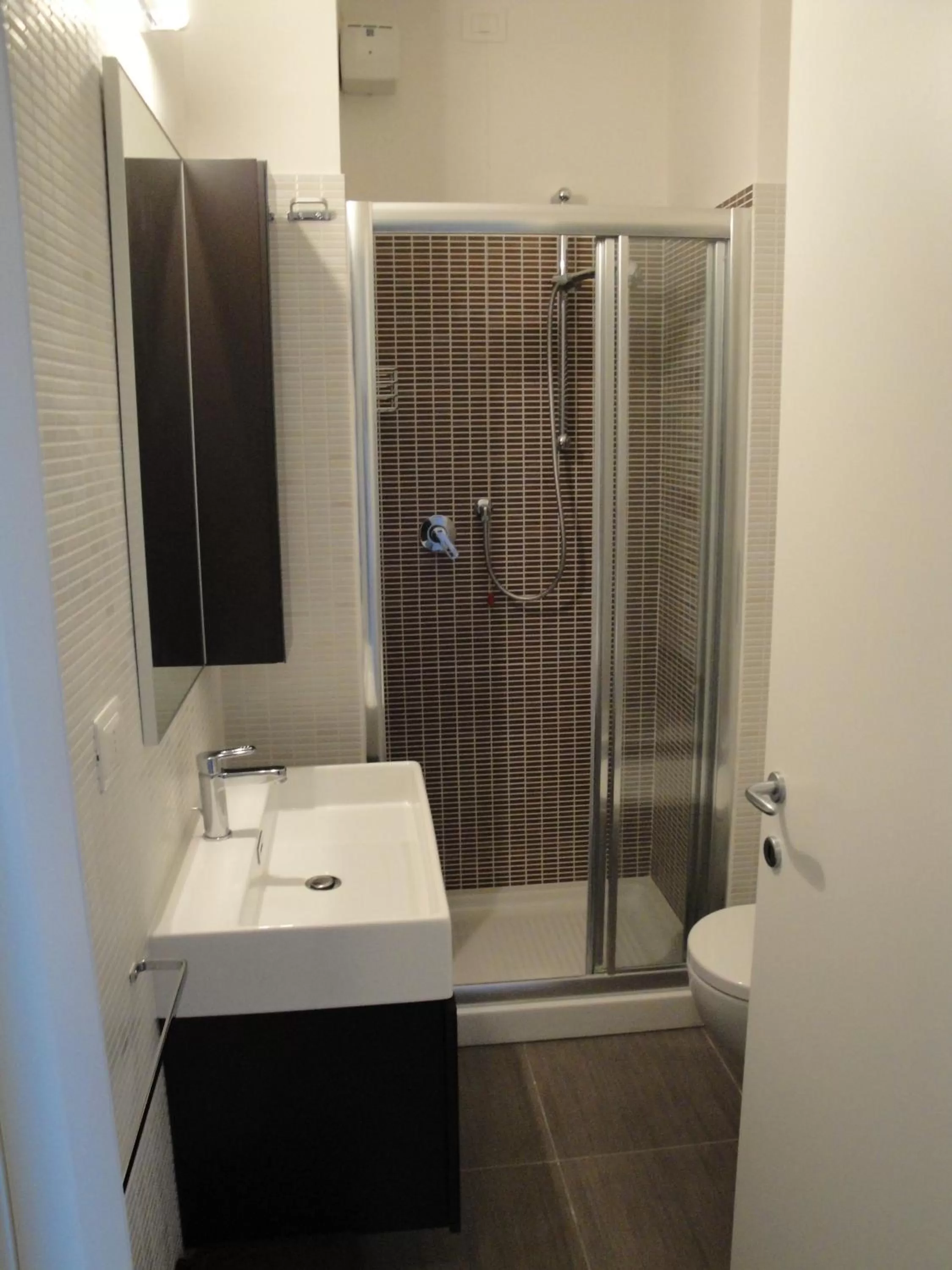 Shower in Residence La Nave