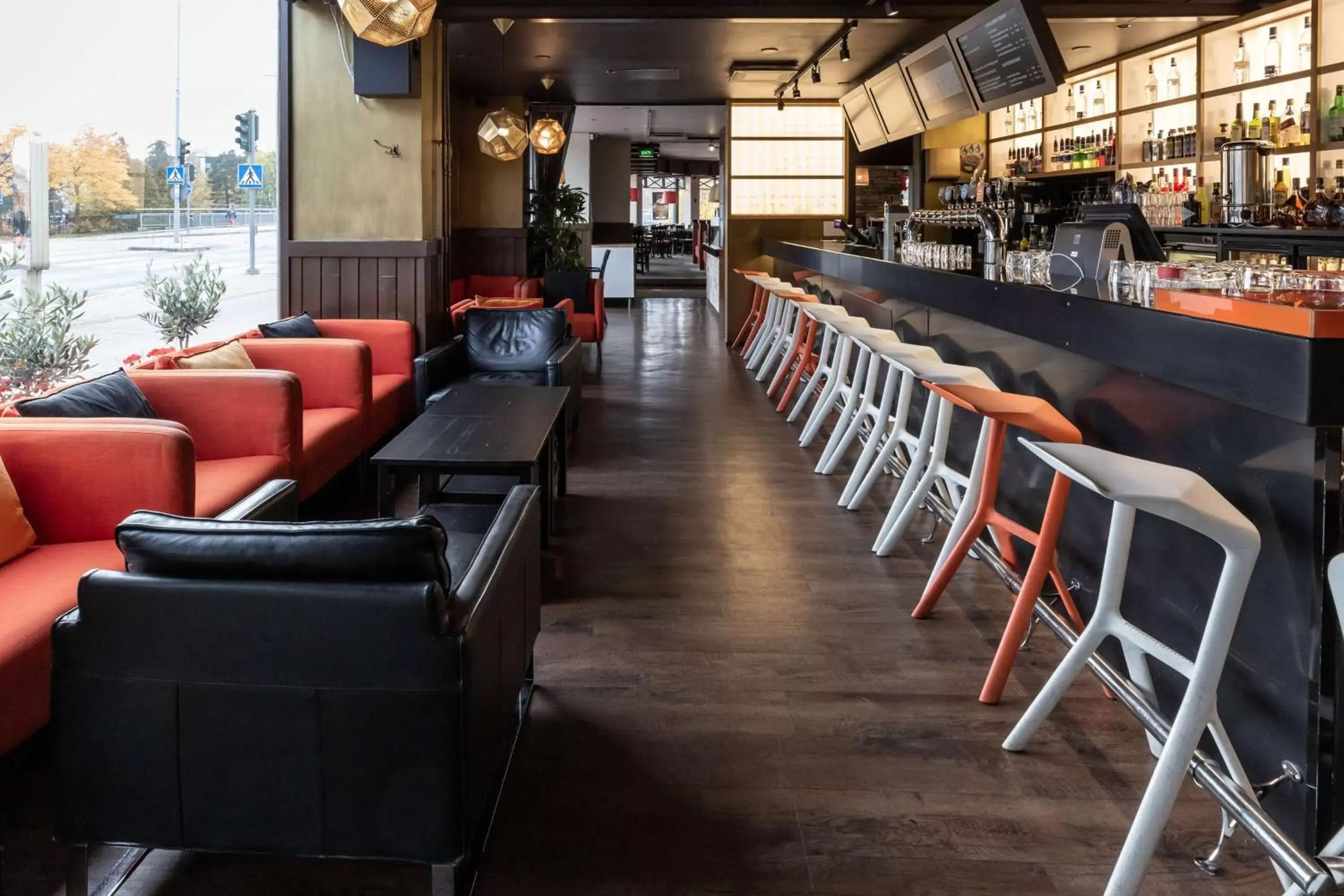 Lounge or bar in Scandic Hyvinkää Lounge or bar in Scandic Hyvinkää