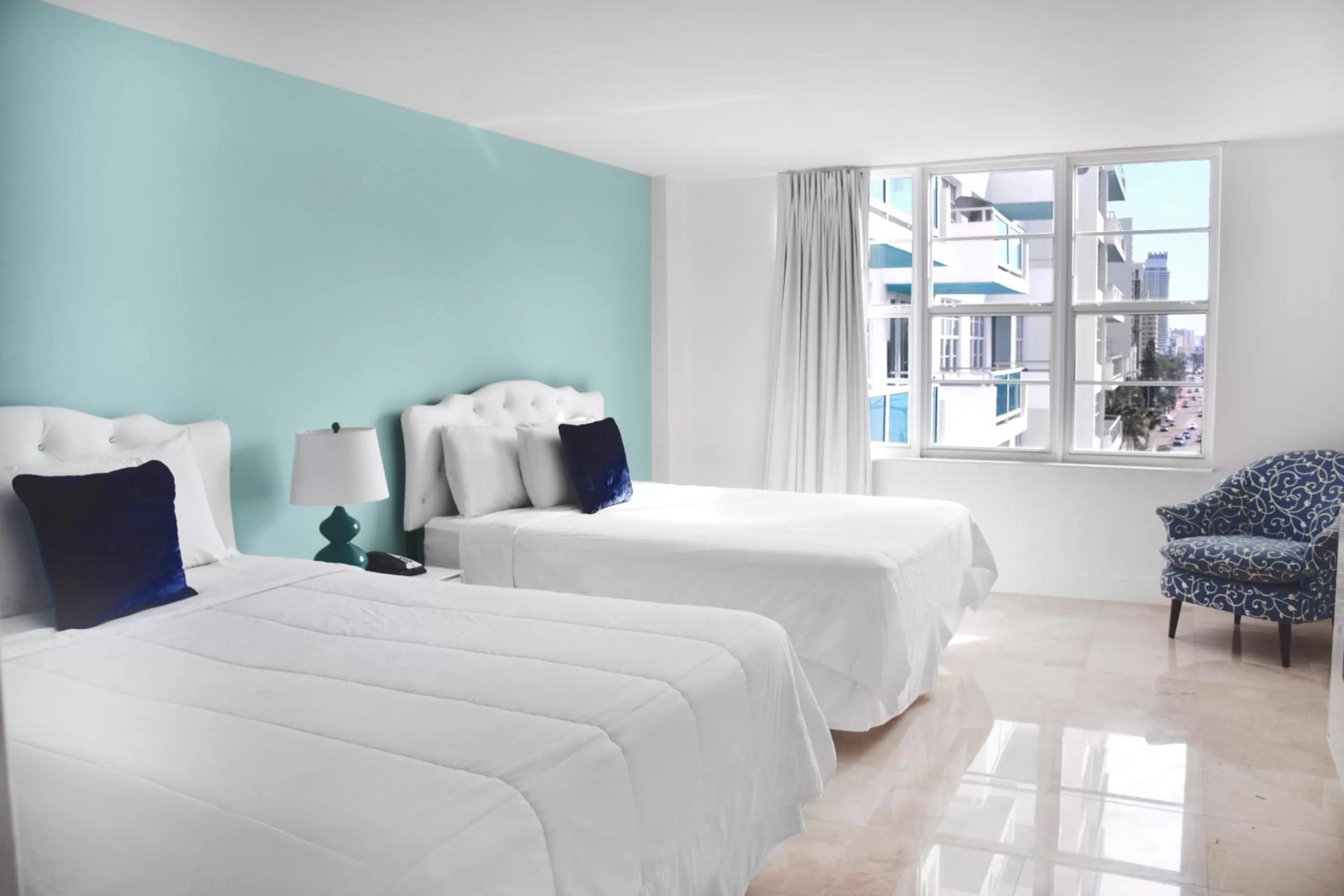 Bedroom, Bed in Seacoast Suites on Miami Beach