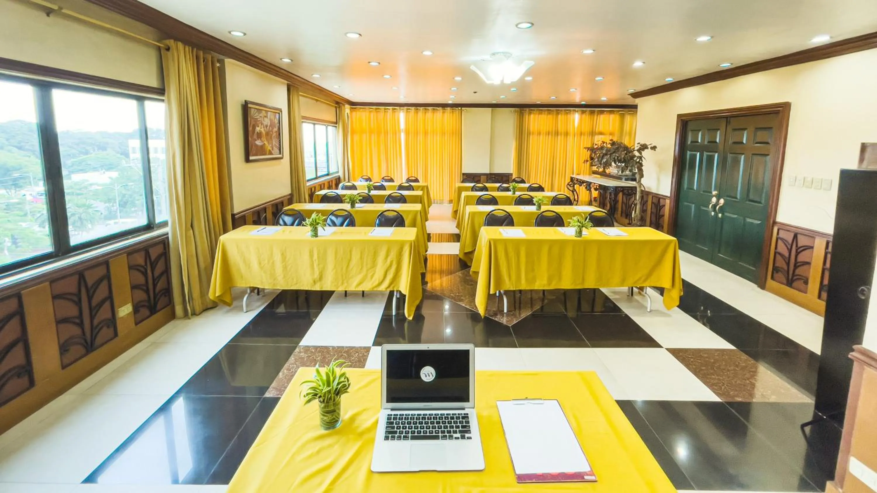 Meeting/conference room in Miramar Hotel