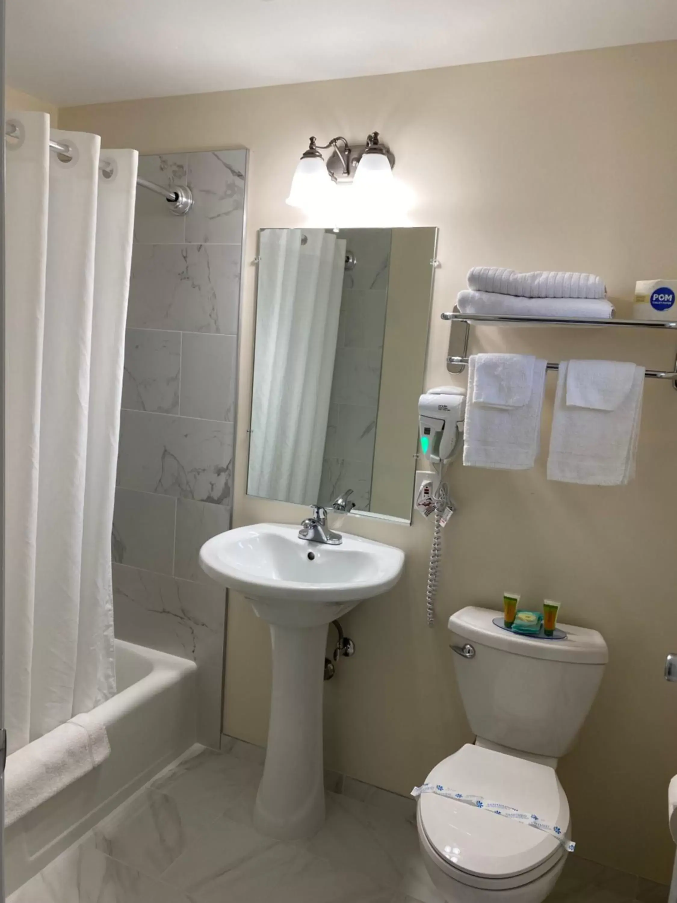Bathroom in Villager Motel