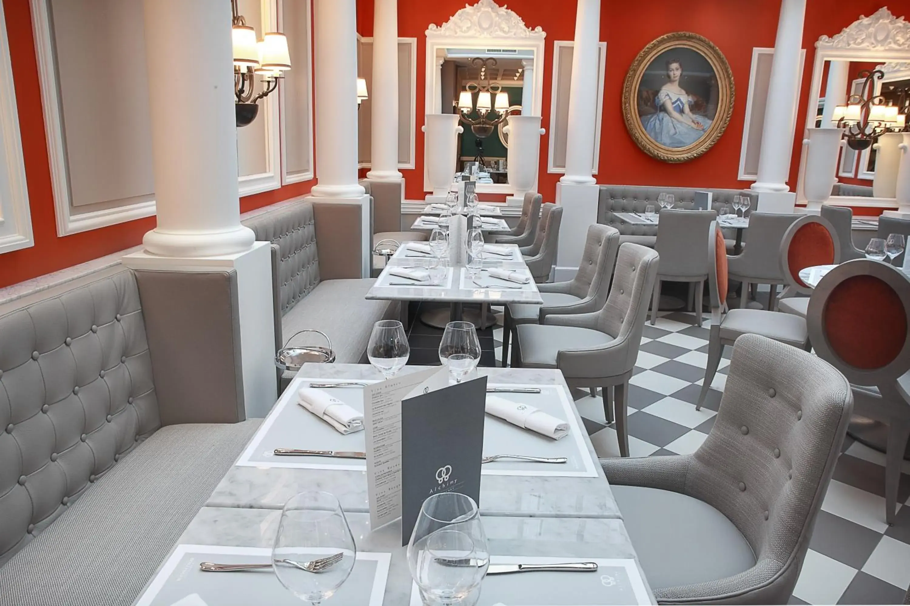 Restaurant/Places to Eat in Hôtel Alchimy